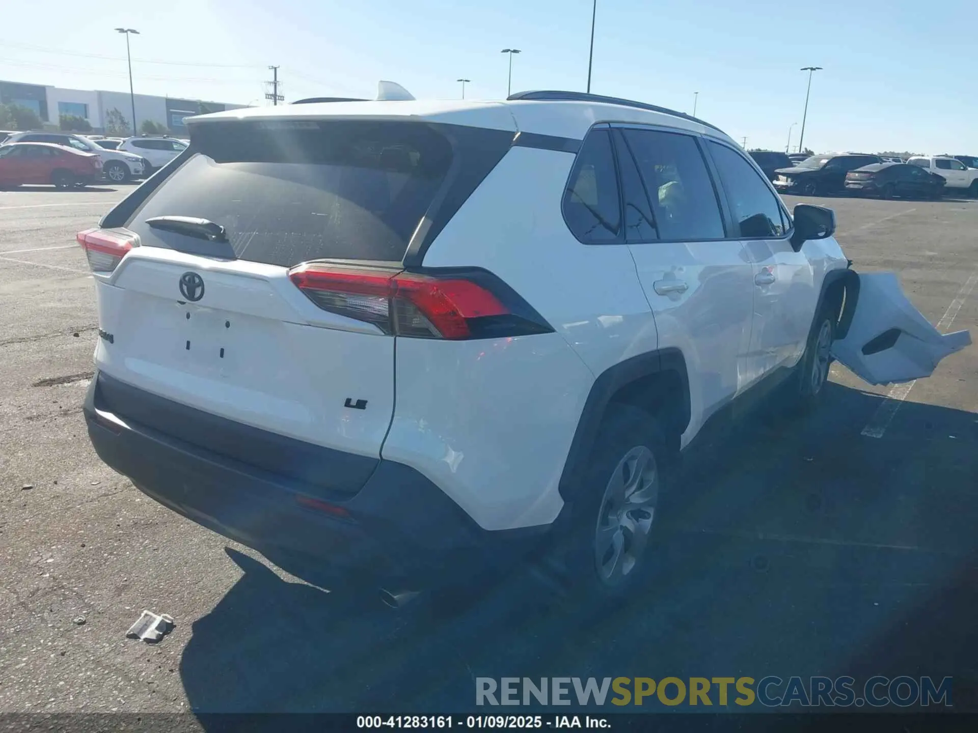 4 fotografías del automóvil dañado 2T3H1RFV3MW166926 TOYOTA RAV4 2021