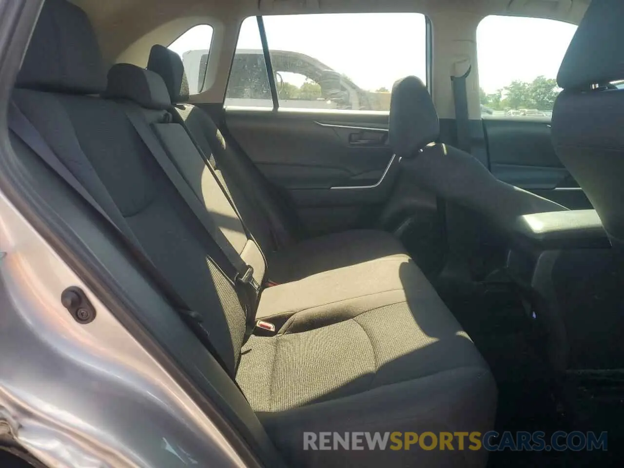 11 fotografías del automóvil dañado 2T3H1RFV4MC150106 TOYOTA RAV4 2021