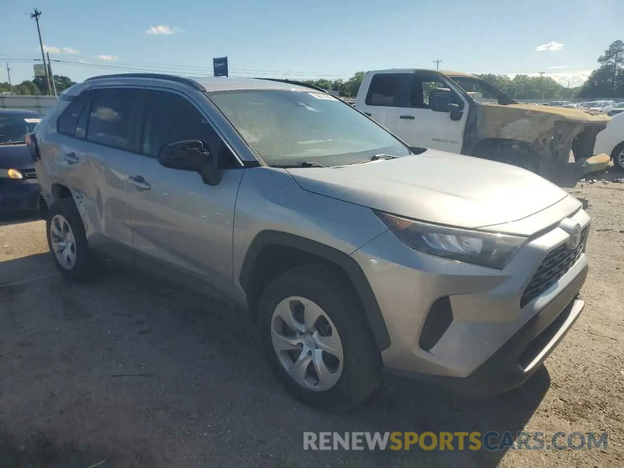 4 fotografías del automóvil dañado 2T3H1RFV4MC150106 TOYOTA RAV4 2021