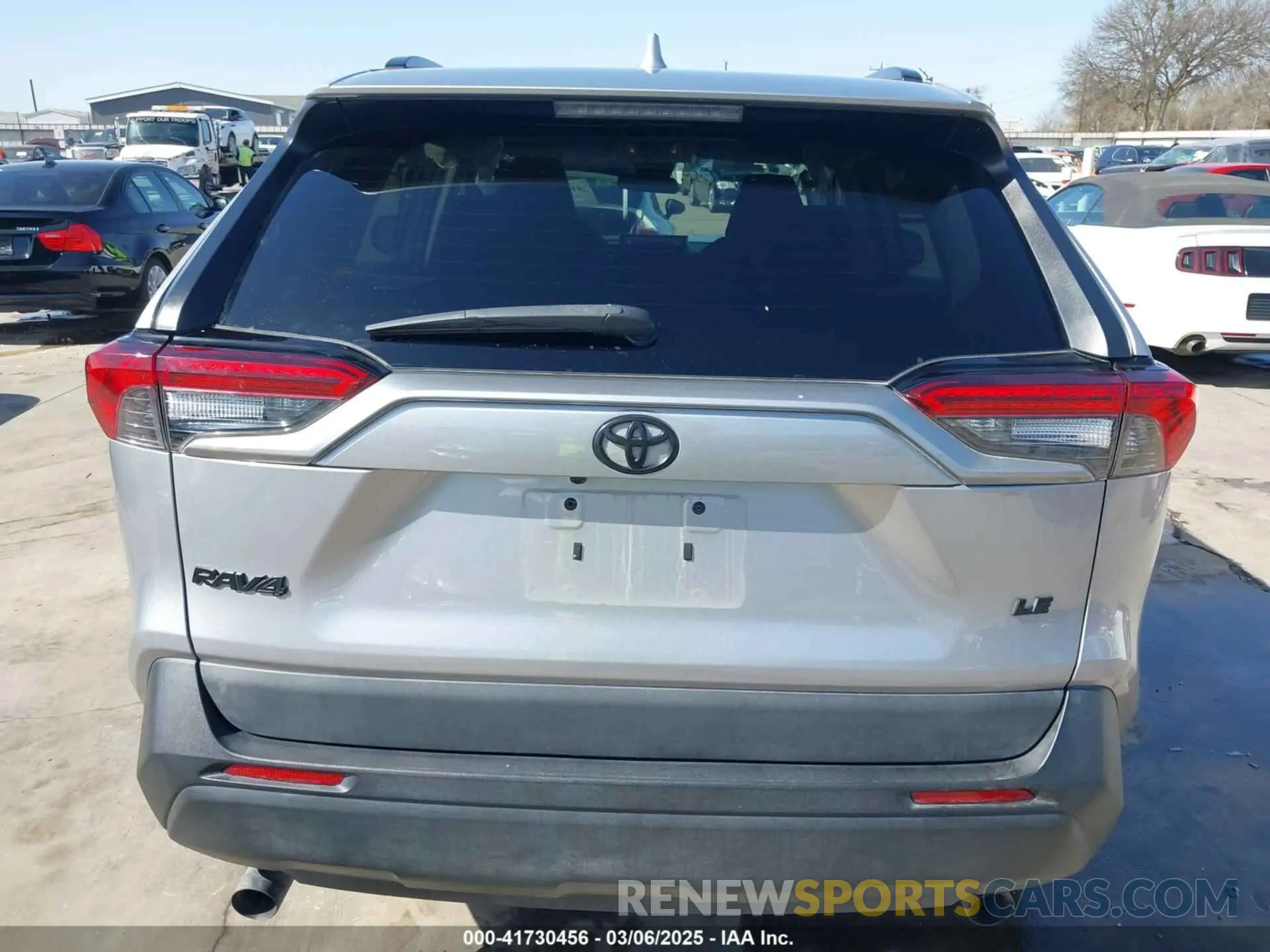 16 fotografías del automóvil dañado 2T3H1RFV4MC163860 TOYOTA RAV4 2021
