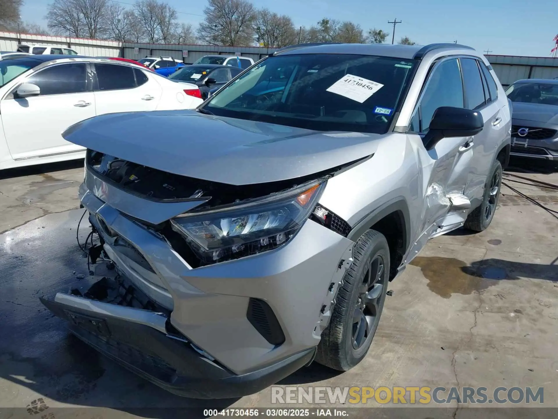 2 fotografías del automóvil dañado 2T3H1RFV4MC163860 TOYOTA RAV4 2021