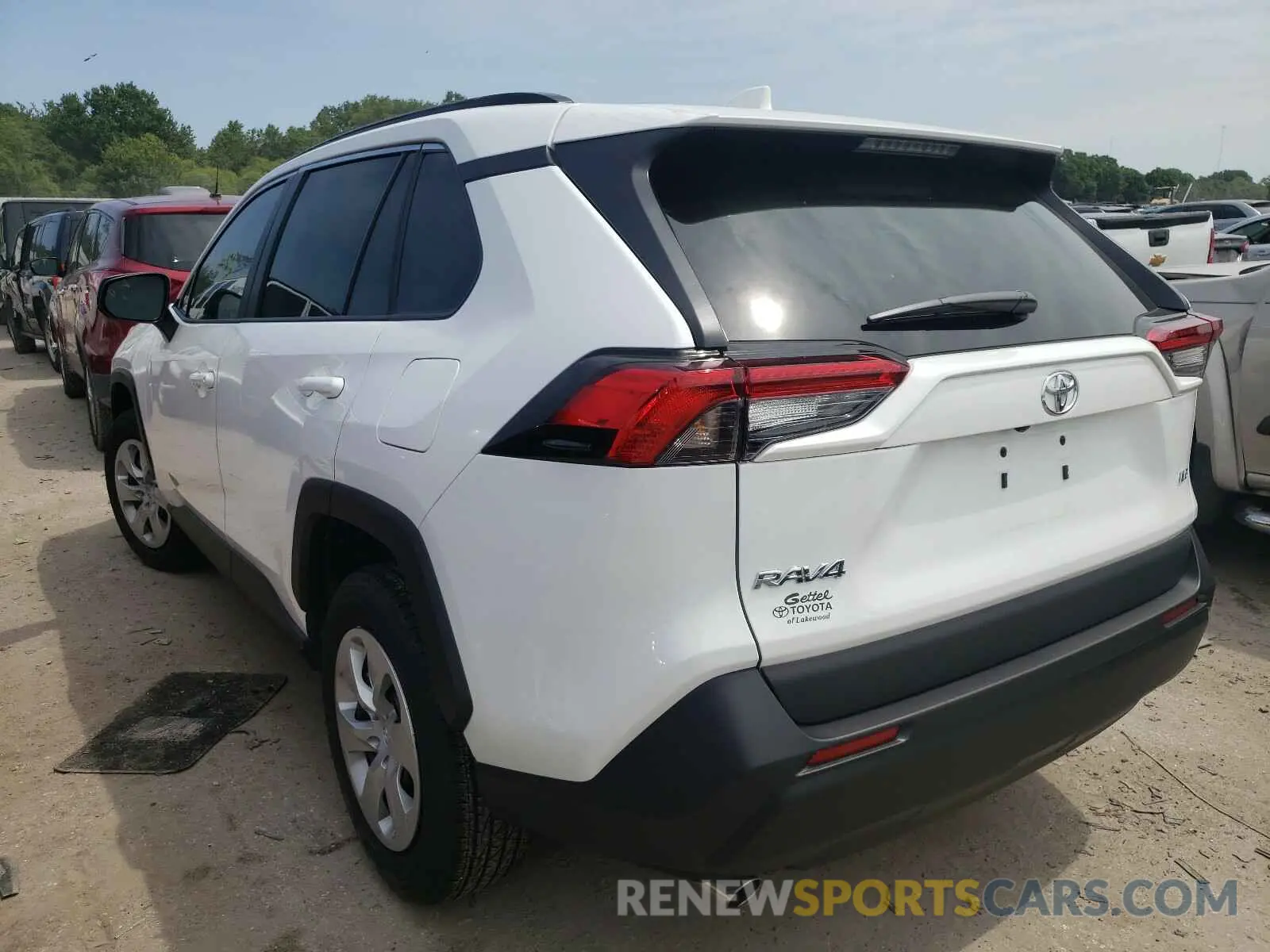 3 fotografías del automóvil dañado 2T3H1RFV4MW124667 TOYOTA RAV4 2021