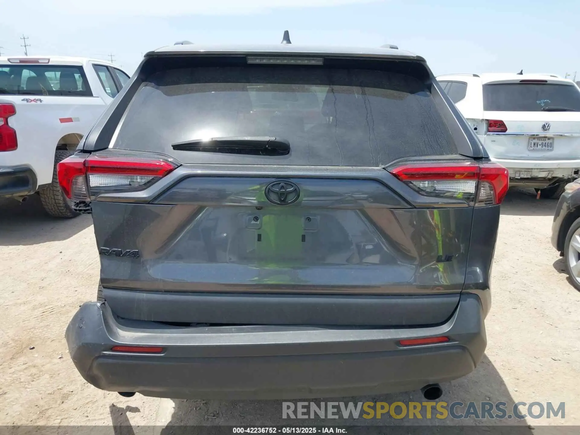 16 fotografías del automóvil dañado 2T3H1RFV5MC124355 TOYOTA RAV4 2021