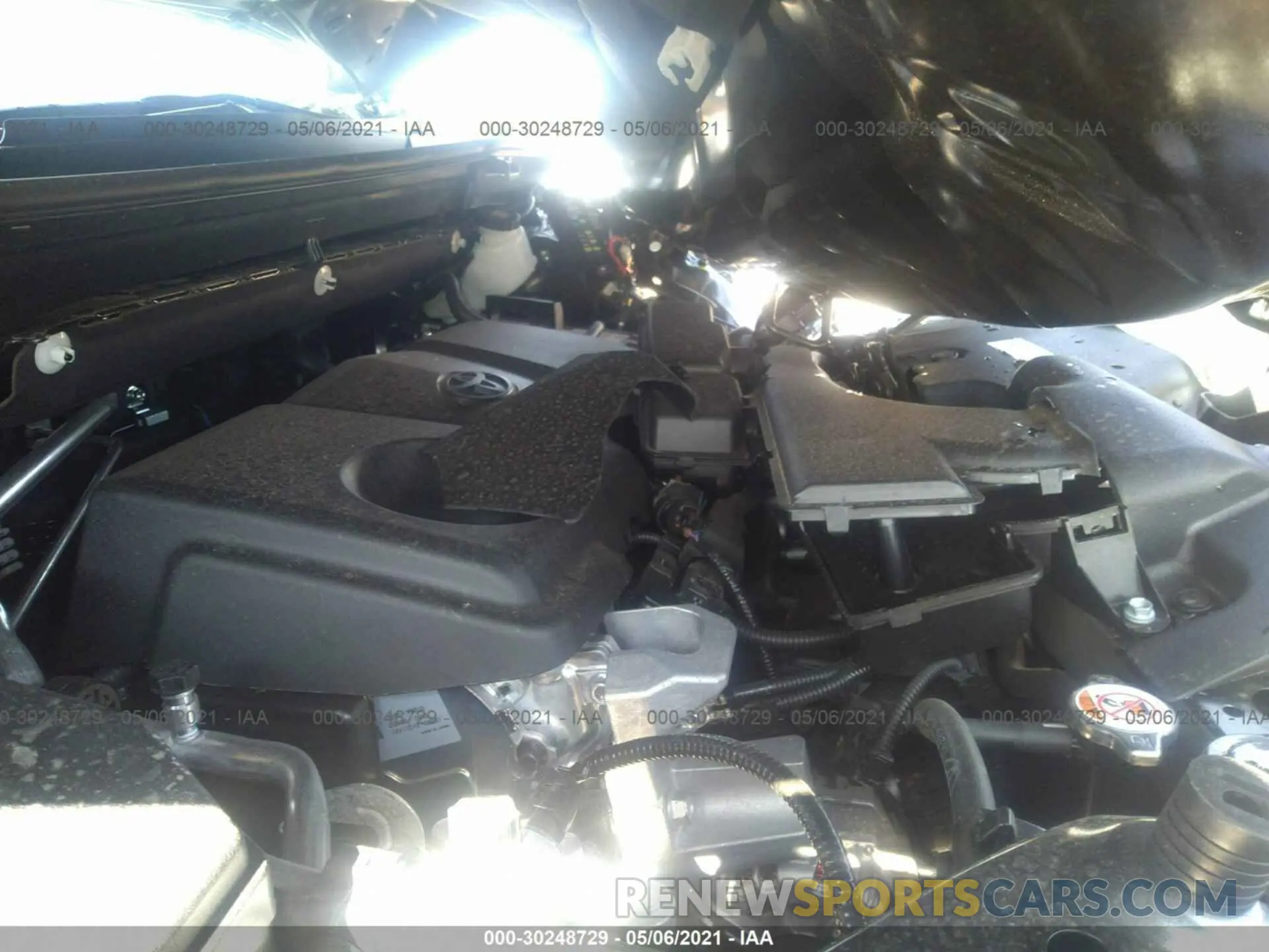 10 fotografías del automóvil dañado 2T3H1RFV5MC126042 TOYOTA RAV4 2021