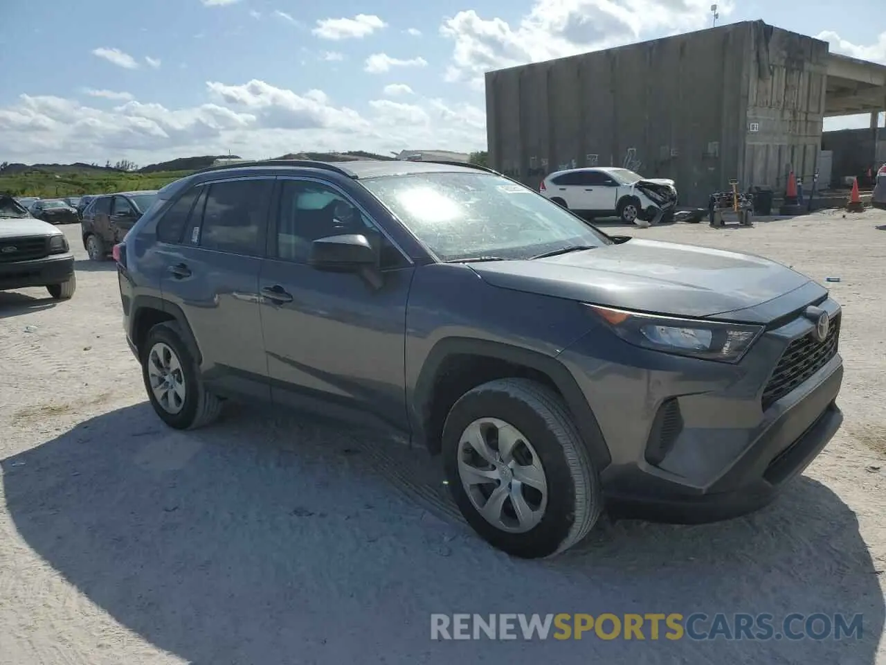 4 fotografías del automóvil dañado 2T3H1RFV5MC129054 TOYOTA RAV4 2021