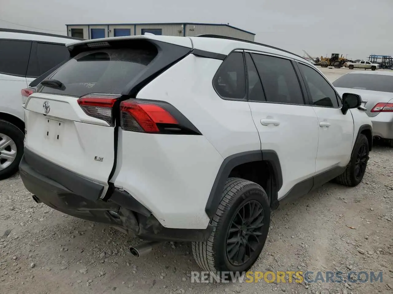 3 fotografías del automóvil dañado 2T3H1RFV5MC137011 TOYOTA RAV4 2021