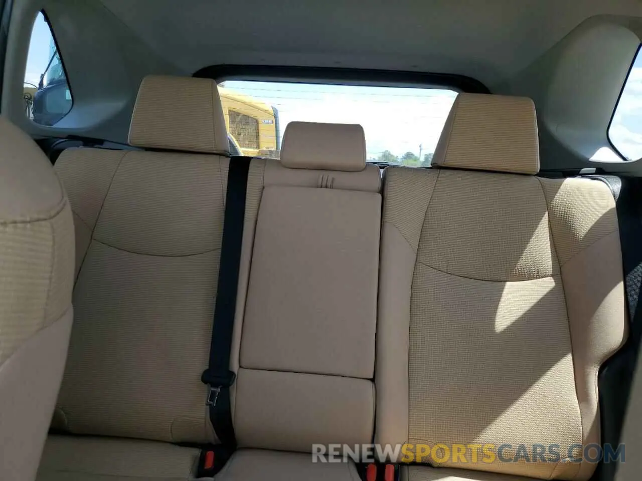 10 fotografías del automóvil dañado 2T3H1RFV5MW110048 TOYOTA RAV4 2021