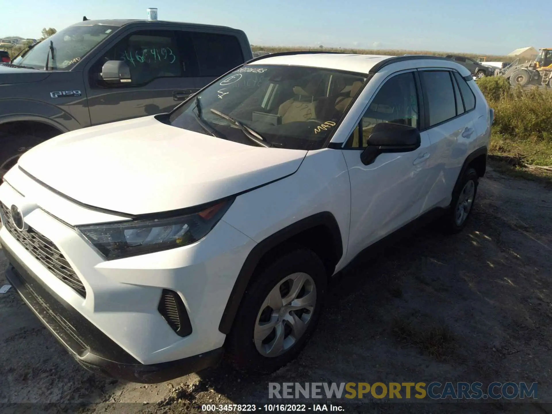 2 fotografías del automóvil dañado 2T3H1RFV5MW115511 TOYOTA RAV4 2021