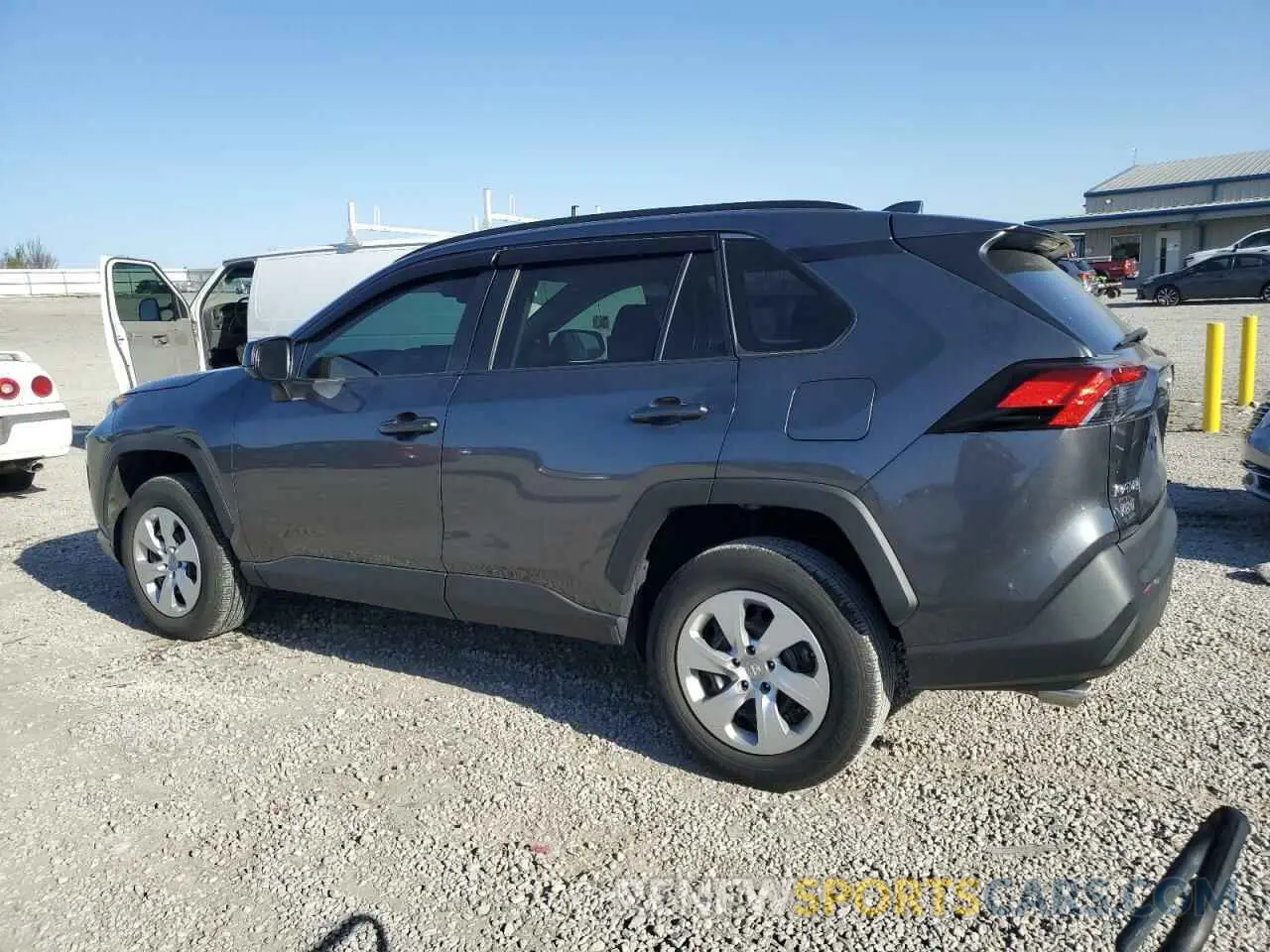 2 fotografías del automóvil dañado 2T3H1RFV6MC107242 TOYOTA RAV4 2021