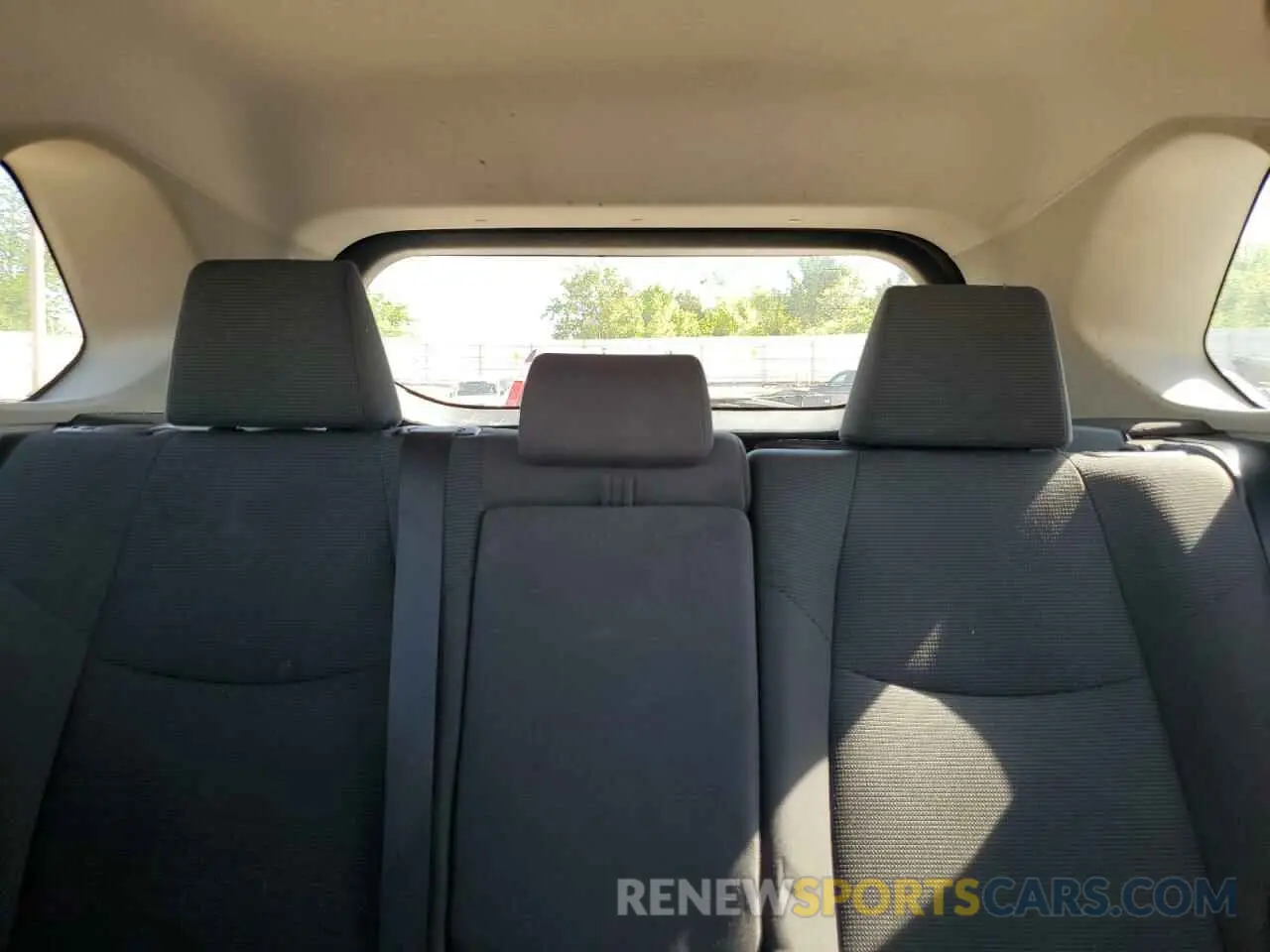 10 fotografías del automóvil dañado 2T3H1RFV6MC127300 TOYOTA RAV4 2021
