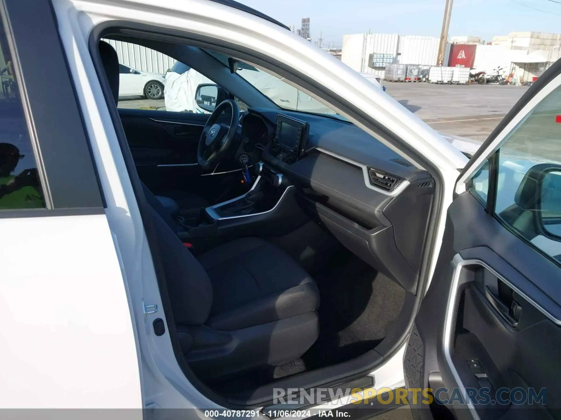 5 fotografías del automóvil dañado 2T3H1RFV6MW138893 TOYOTA RAV4 2021