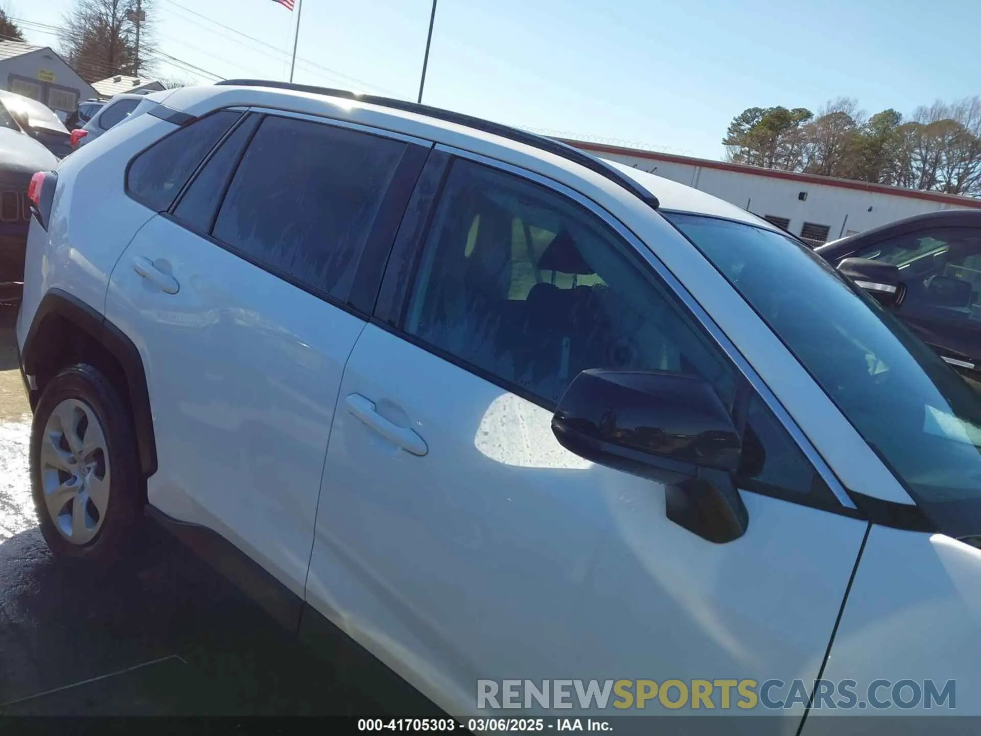 13 fotografías del automóvil dañado 2T3H1RFV7MC121831 TOYOTA RAV4 2021