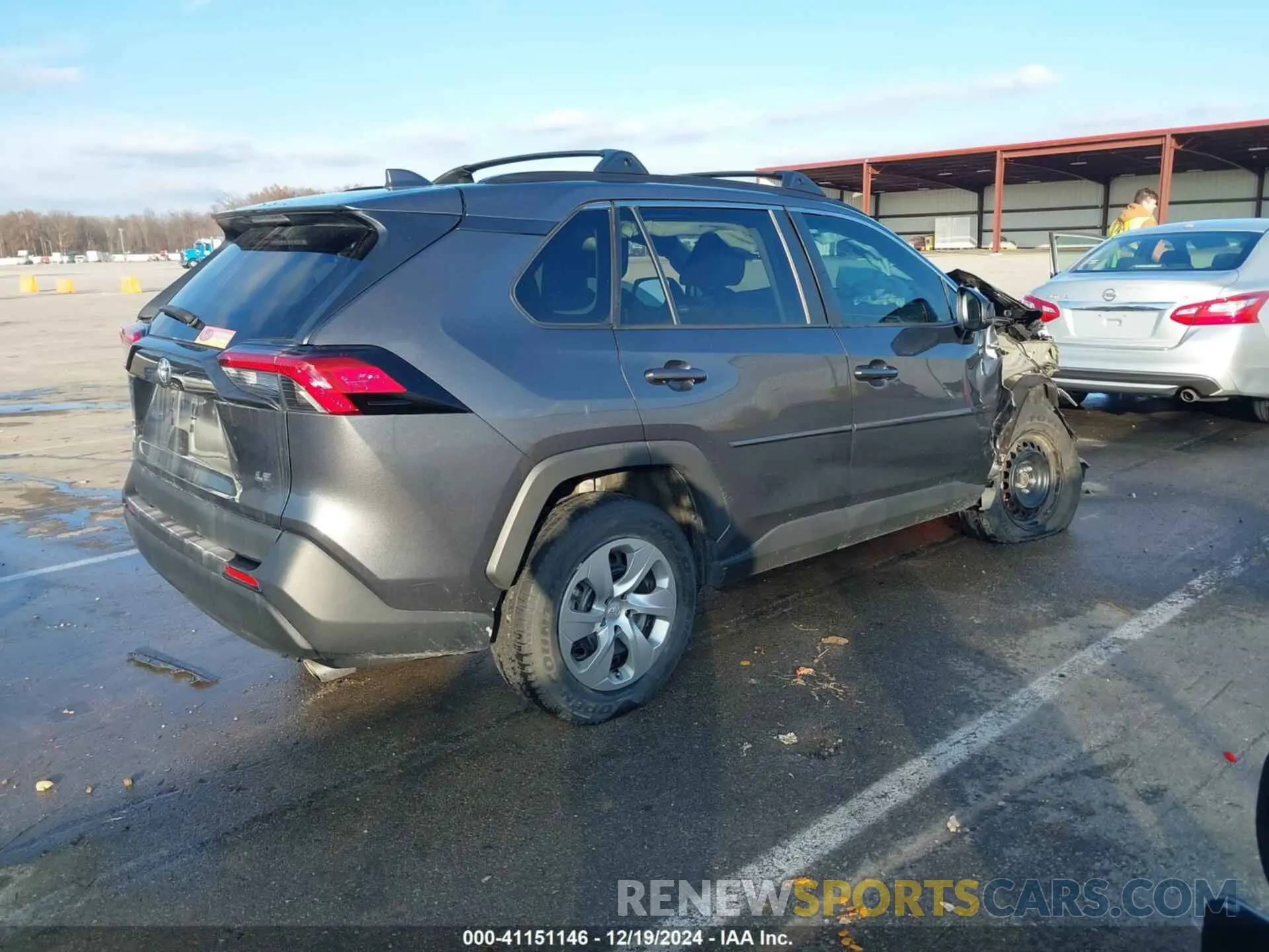 4 fotografías del automóvil dañado 2T3H1RFV7MC125975 TOYOTA RAV4 2021