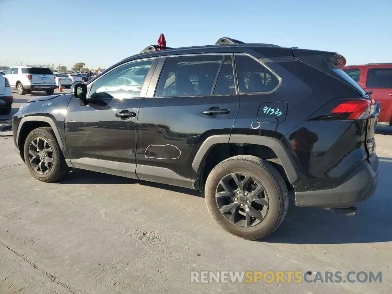 2 fotografías del automóvil dañado 2T3H1RFV7MC165585 TOYOTA RAV4 2021