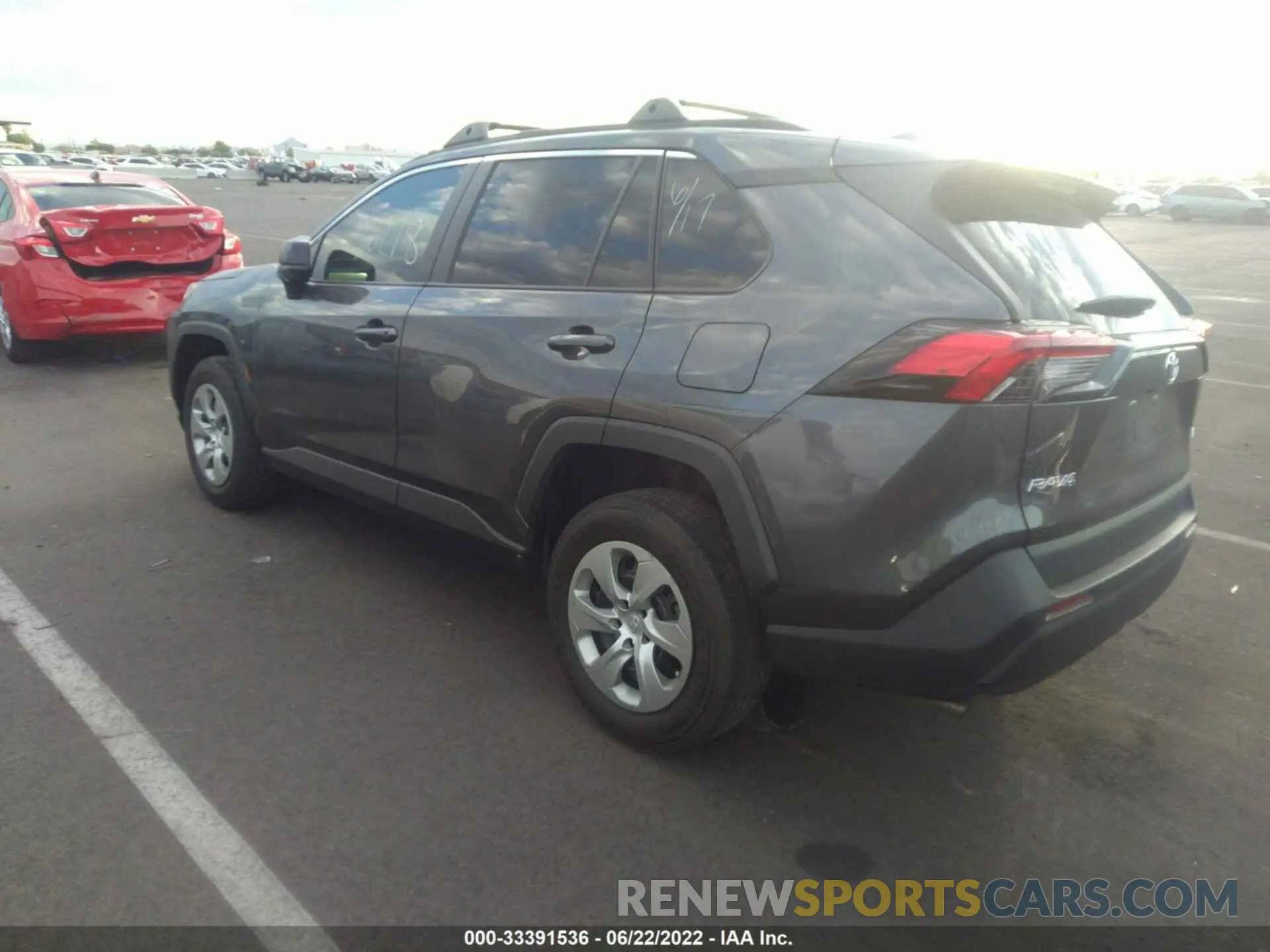 3 fotografías del automóvil dañado 2T3H1RFV8MC092355 TOYOTA RAV4 2021