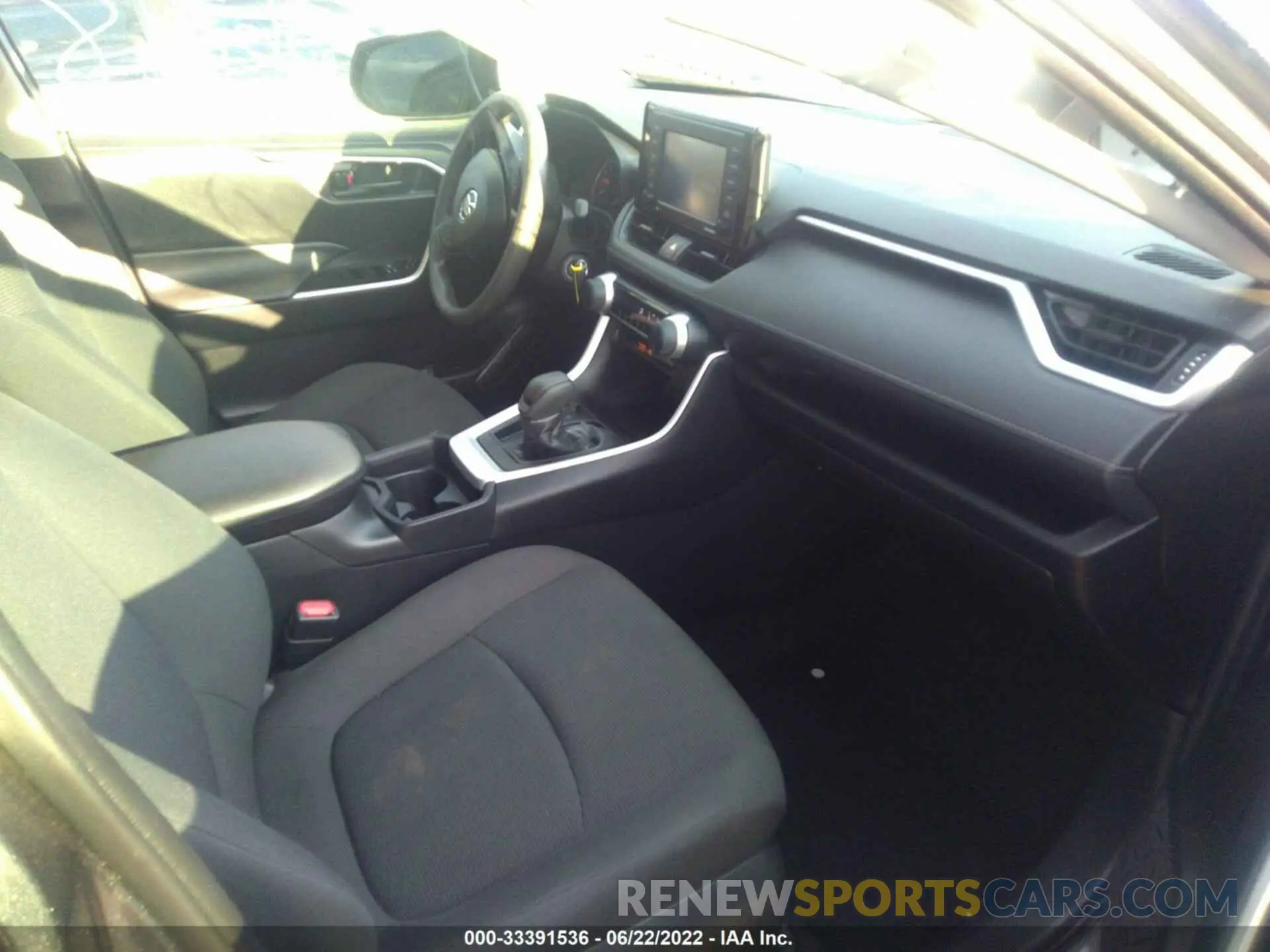 5 fotografías del automóvil dañado 2T3H1RFV8MC092355 TOYOTA RAV4 2021