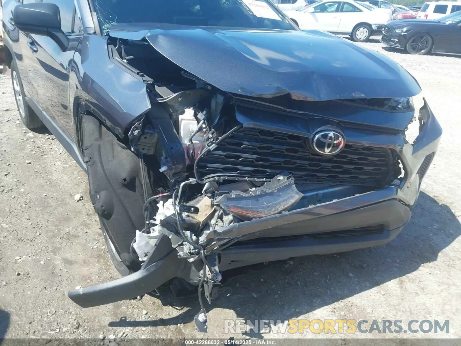 17 fotografías del automóvil dañado 2T3H1RFV8MC147368 TOYOTA RAV4 2021