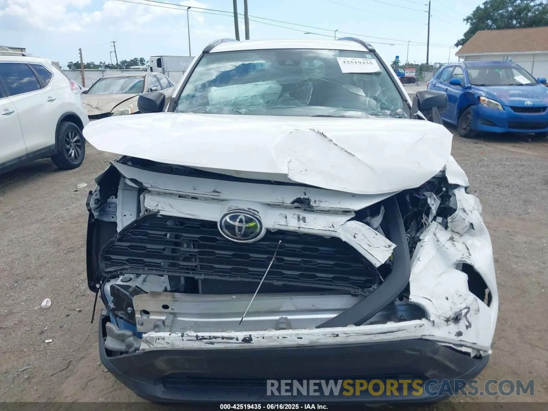 12 fotografías del automóvil dañado 2T3H1RFV8MW182801 TOYOTA RAV4 2021