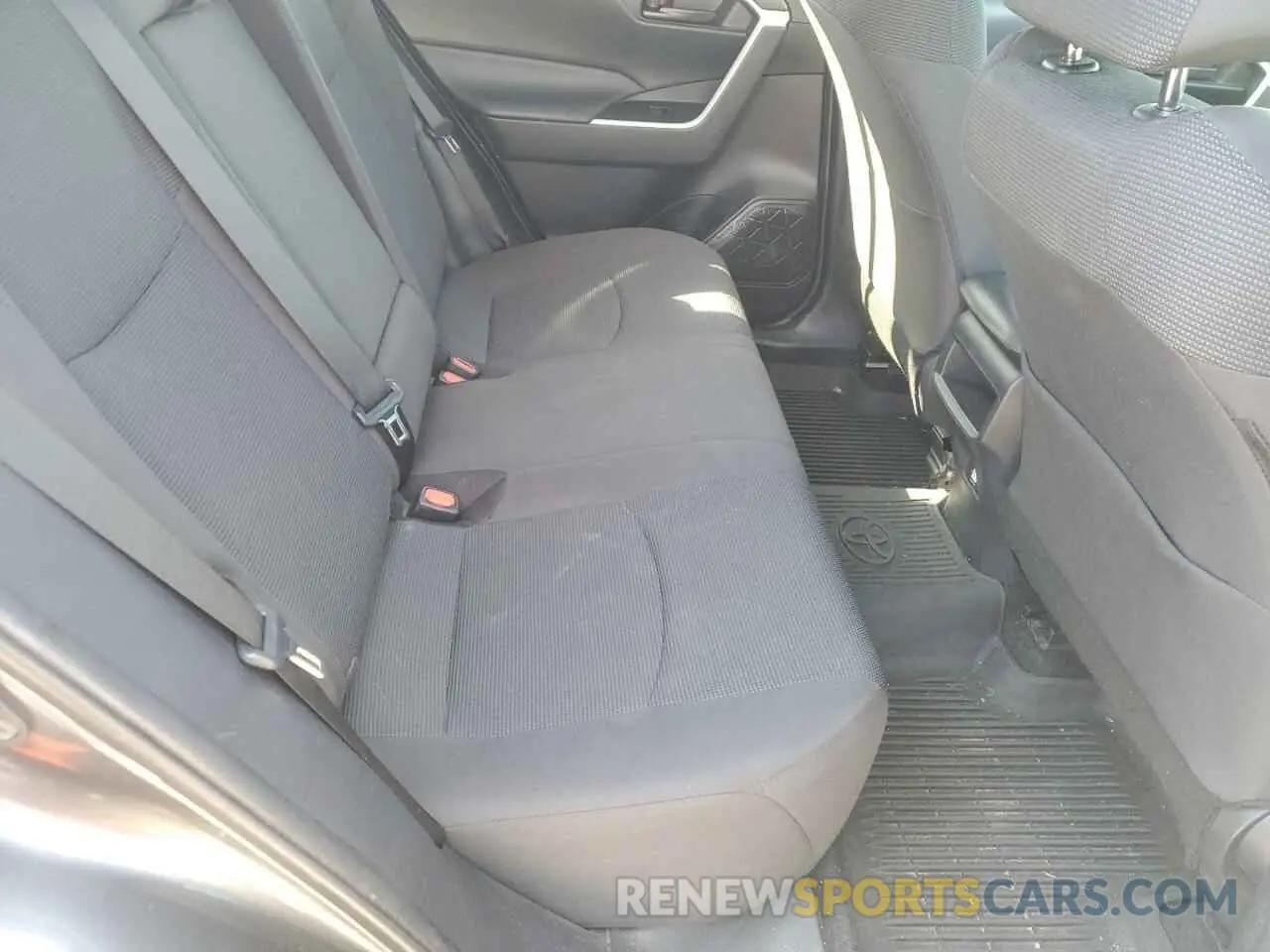 11 fotografías del automóvil dañado 2T3H1RFV9MC095586 TOYOTA RAV4 2021