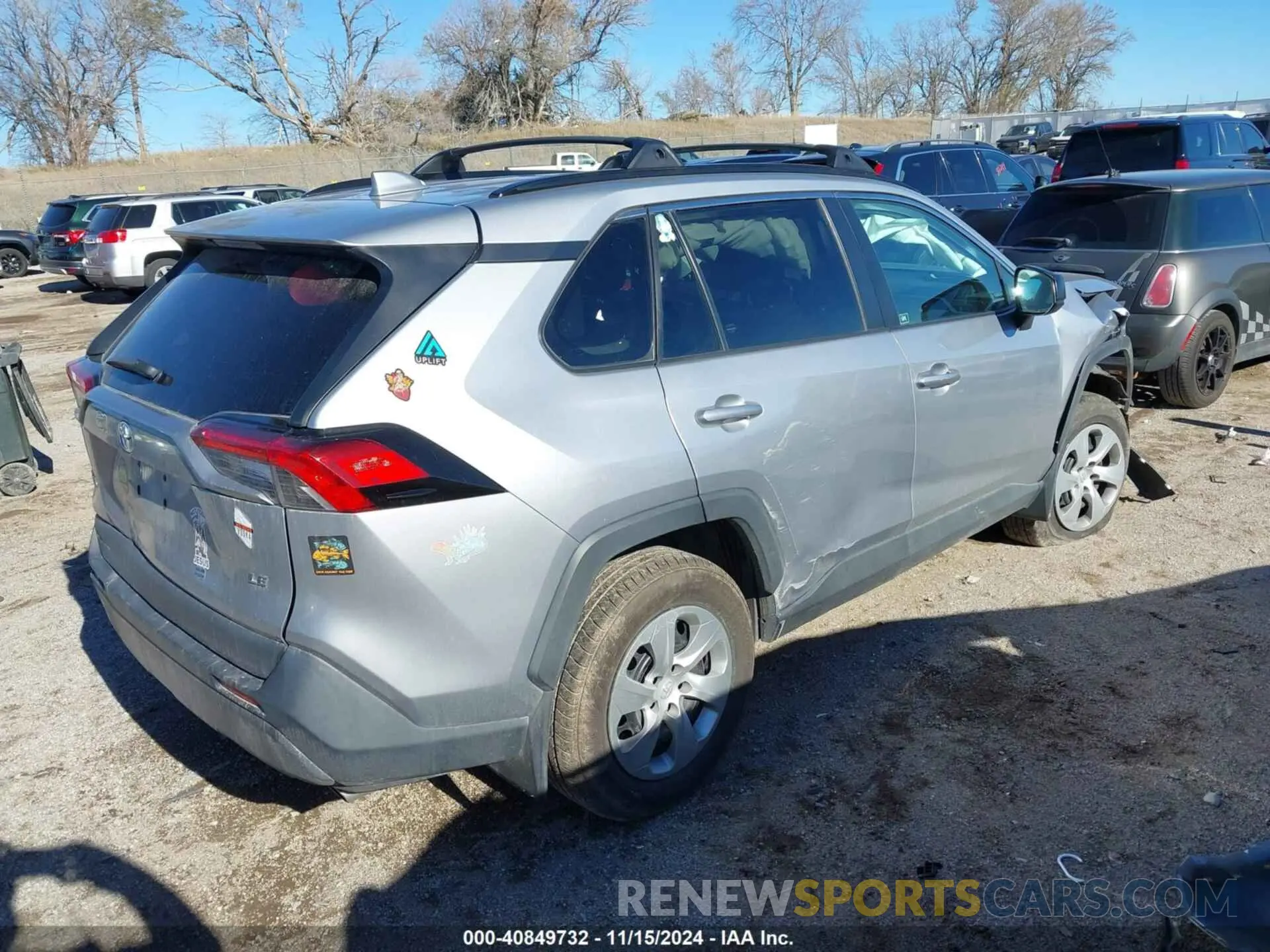 4 fotografías del automóvil dañado 2T3H1RFV9MC136363 TOYOTA RAV4 2021