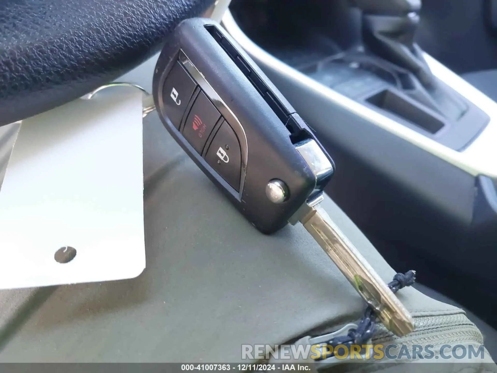 11 fotografías del automóvil dañado 2T3H1RFV9MC159285 TOYOTA RAV4 2021
