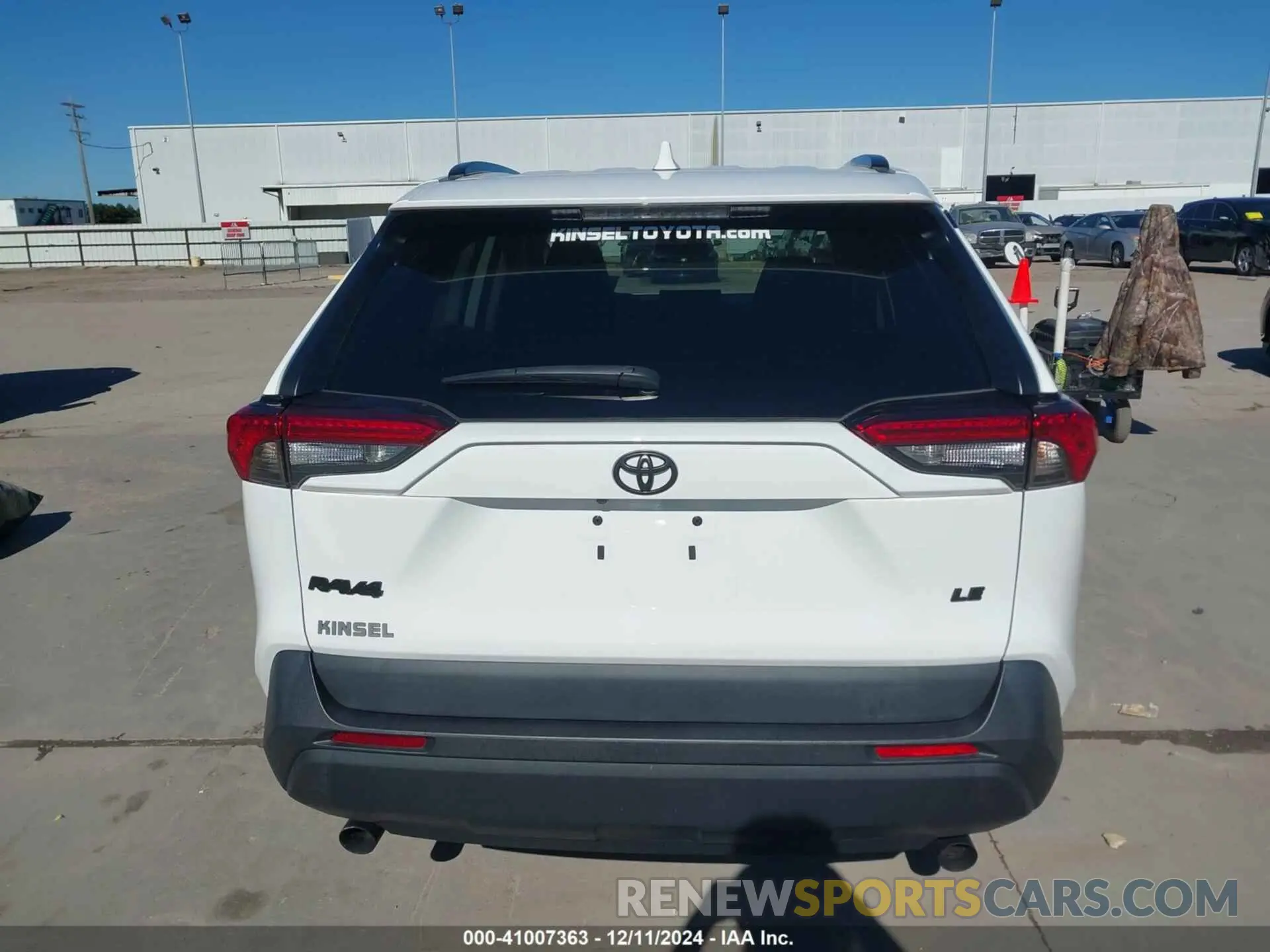 17 fotografías del automóvil dañado 2T3H1RFV9MC159285 TOYOTA RAV4 2021