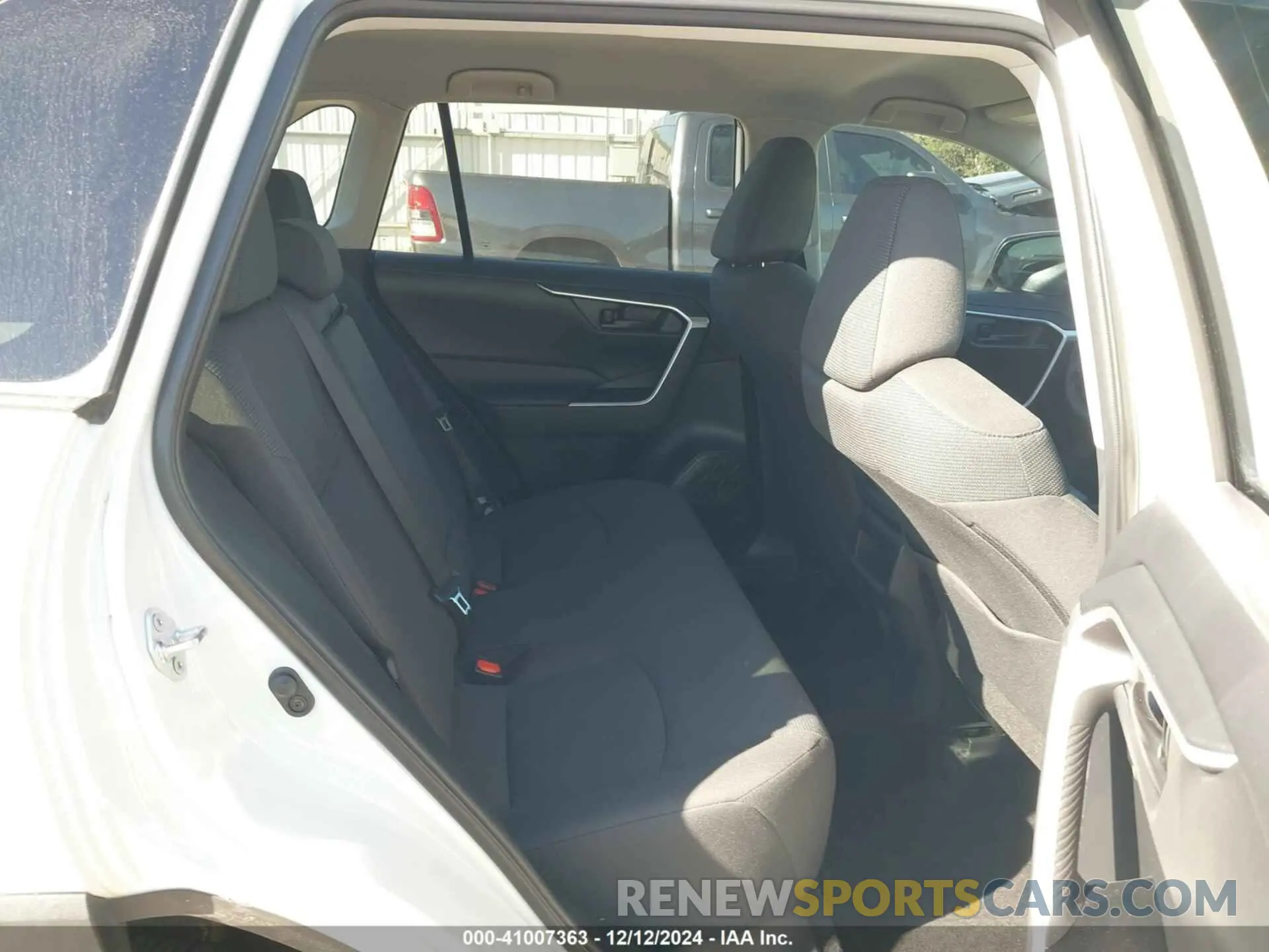 8 fotografías del automóvil dañado 2T3H1RFV9MC159285 TOYOTA RAV4 2021
