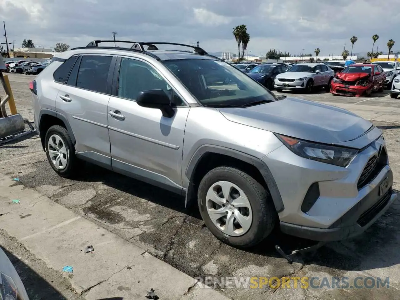 4 fotografías del automóvil dañado 2T3H1RFV9MC167614 TOYOTA RAV4 2021