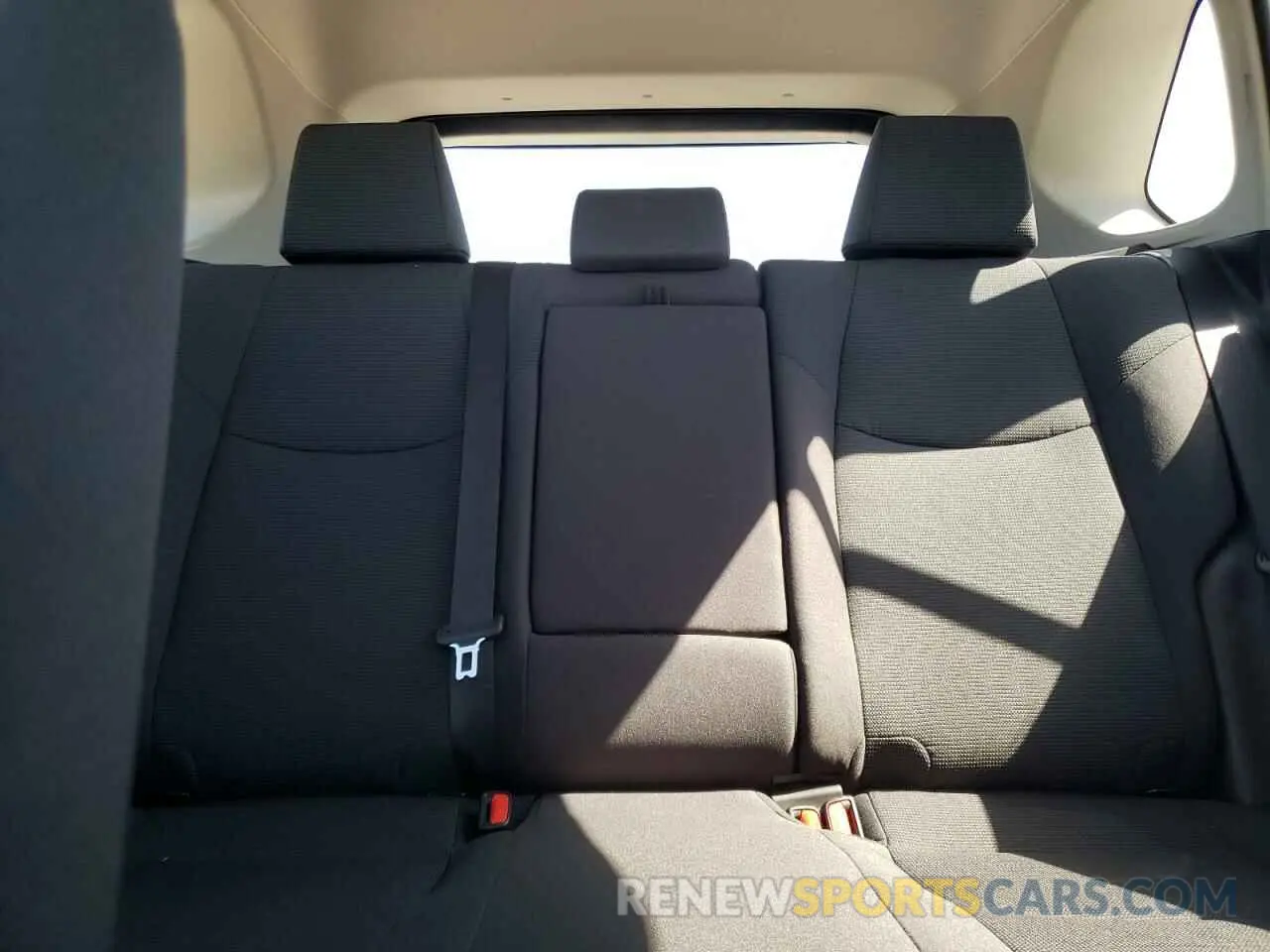 10 fotografías del automóvil dañado 2T3H1RFV9MW140329 TOYOTA RAV4 2021