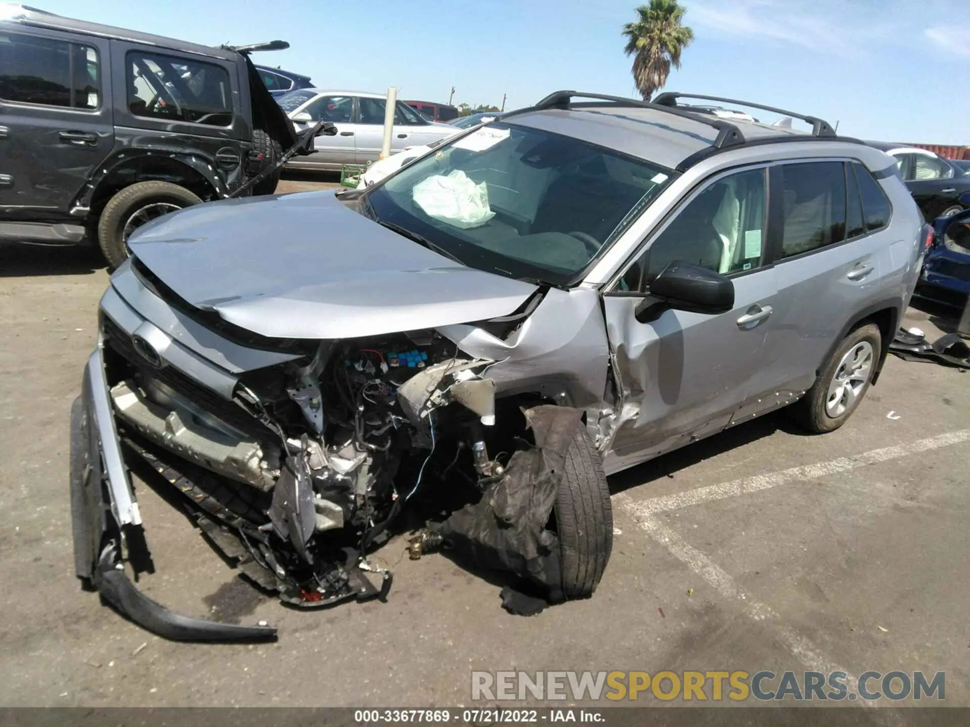 2 fotografías del automóvil dañado 2T3H1RFVXMC090400 TOYOTA RAV4 2021