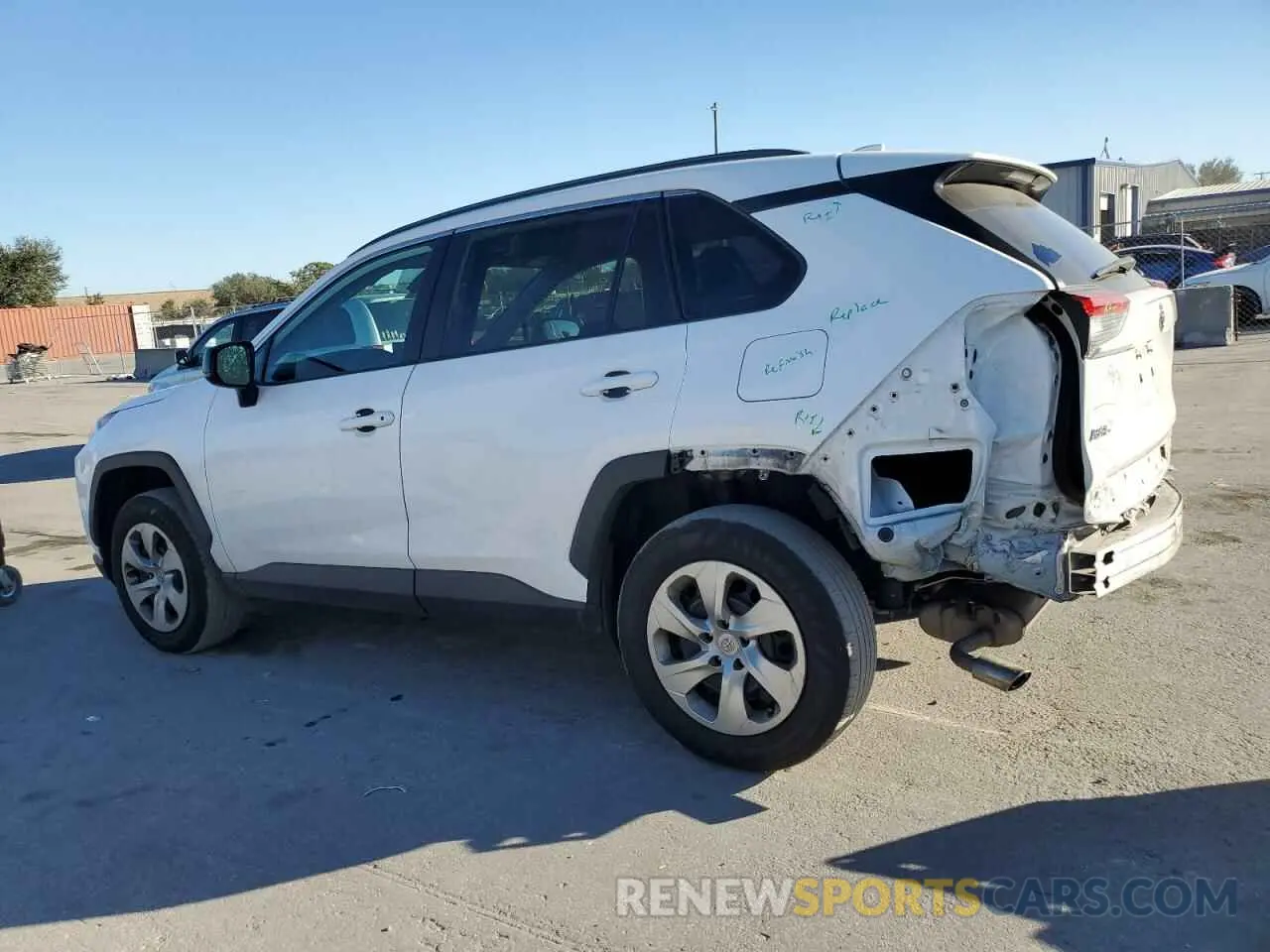 2 fotografías del automóvil dañado 2T3H1RFVXMC143371 TOYOTA RAV4 2021