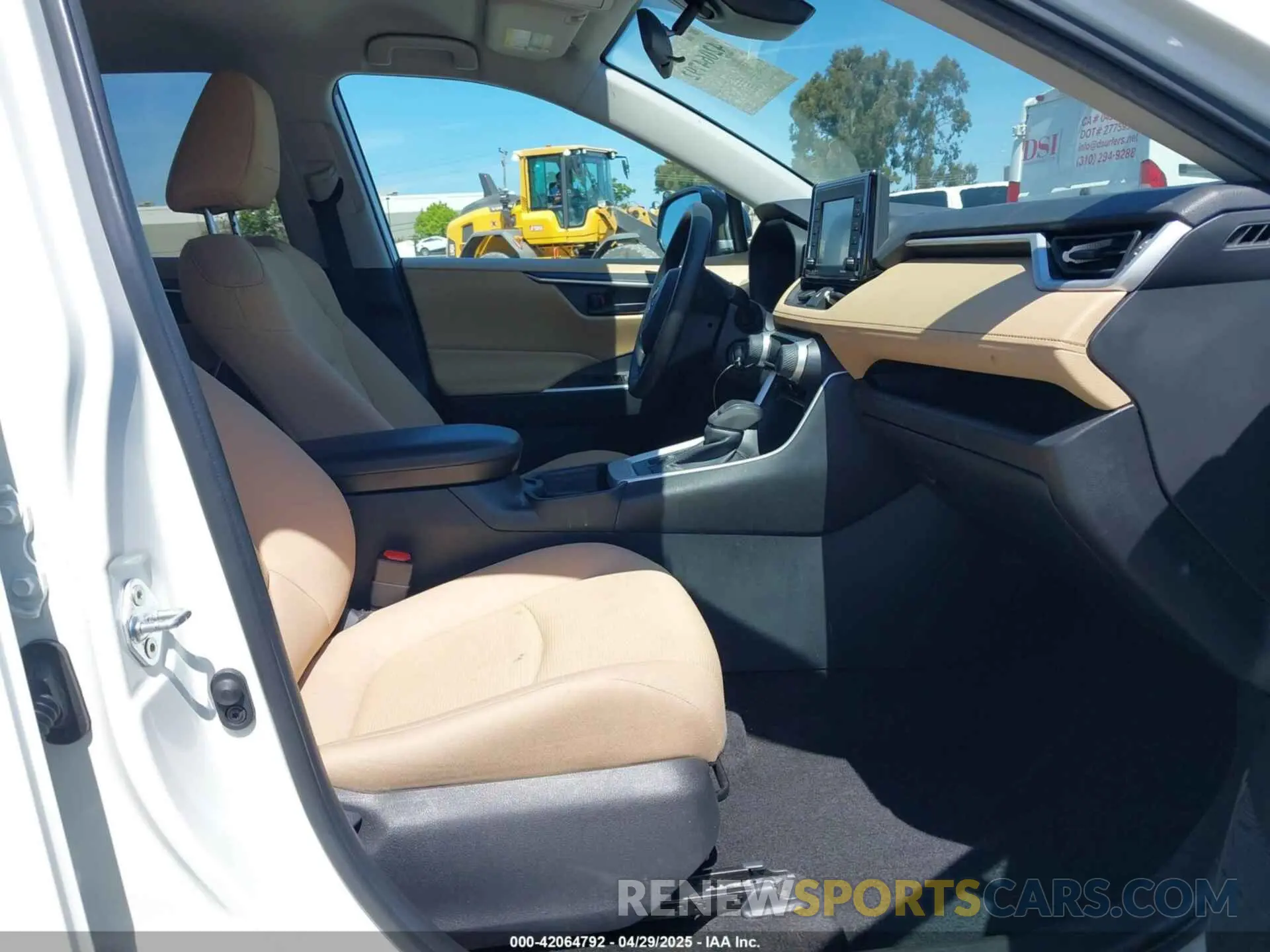 5 fotografías del automóvil dañado 2T3H1RFVXMC170800 TOYOTA RAV4 2021