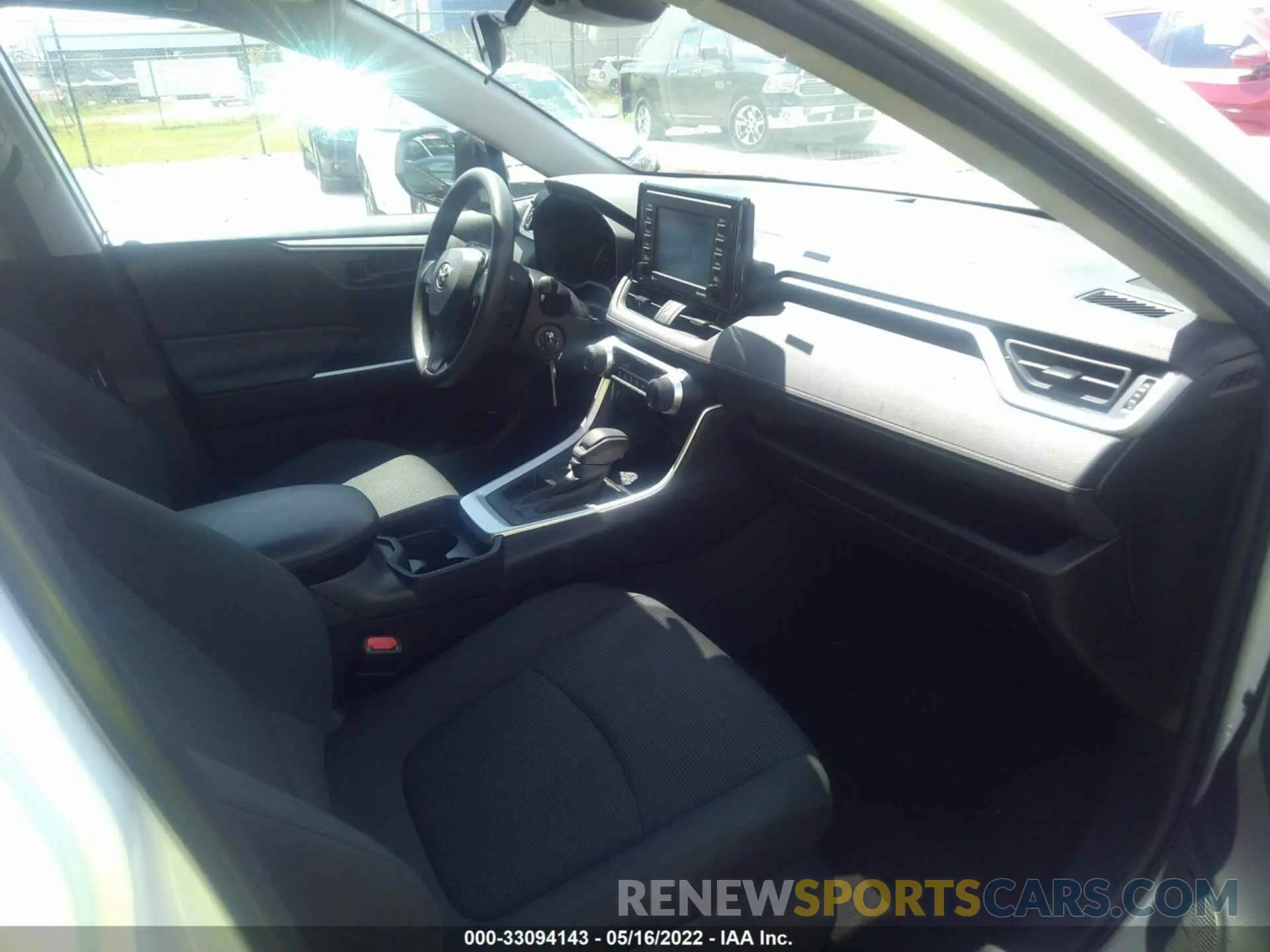 5 fotografías del automóvil dañado 2T3H1RFVXMW134488 TOYOTA RAV4 2021