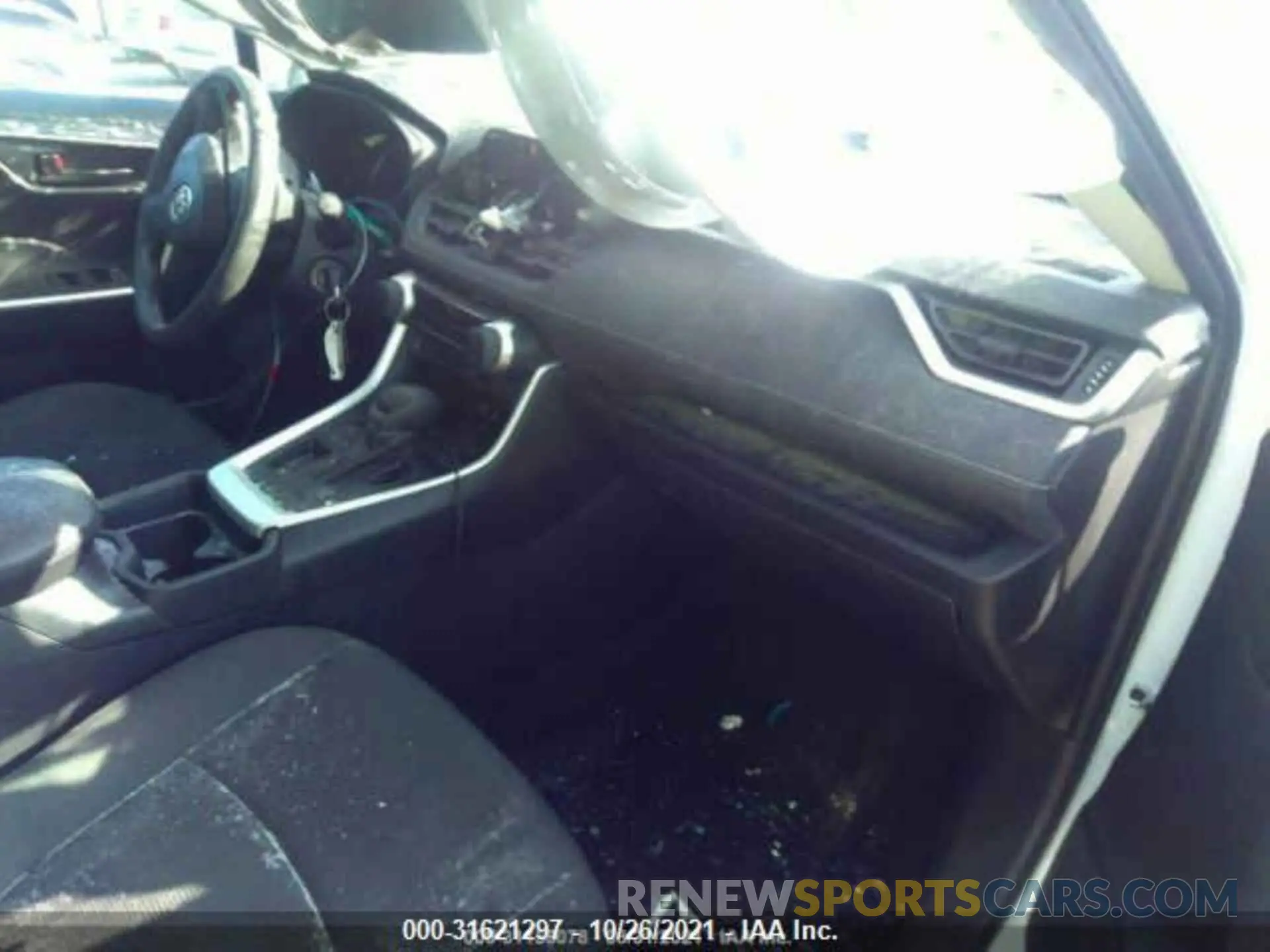 5 fotografías del automóvil dañado 2T3H1RFVXMW151128 TOYOTA RAV4 2021
