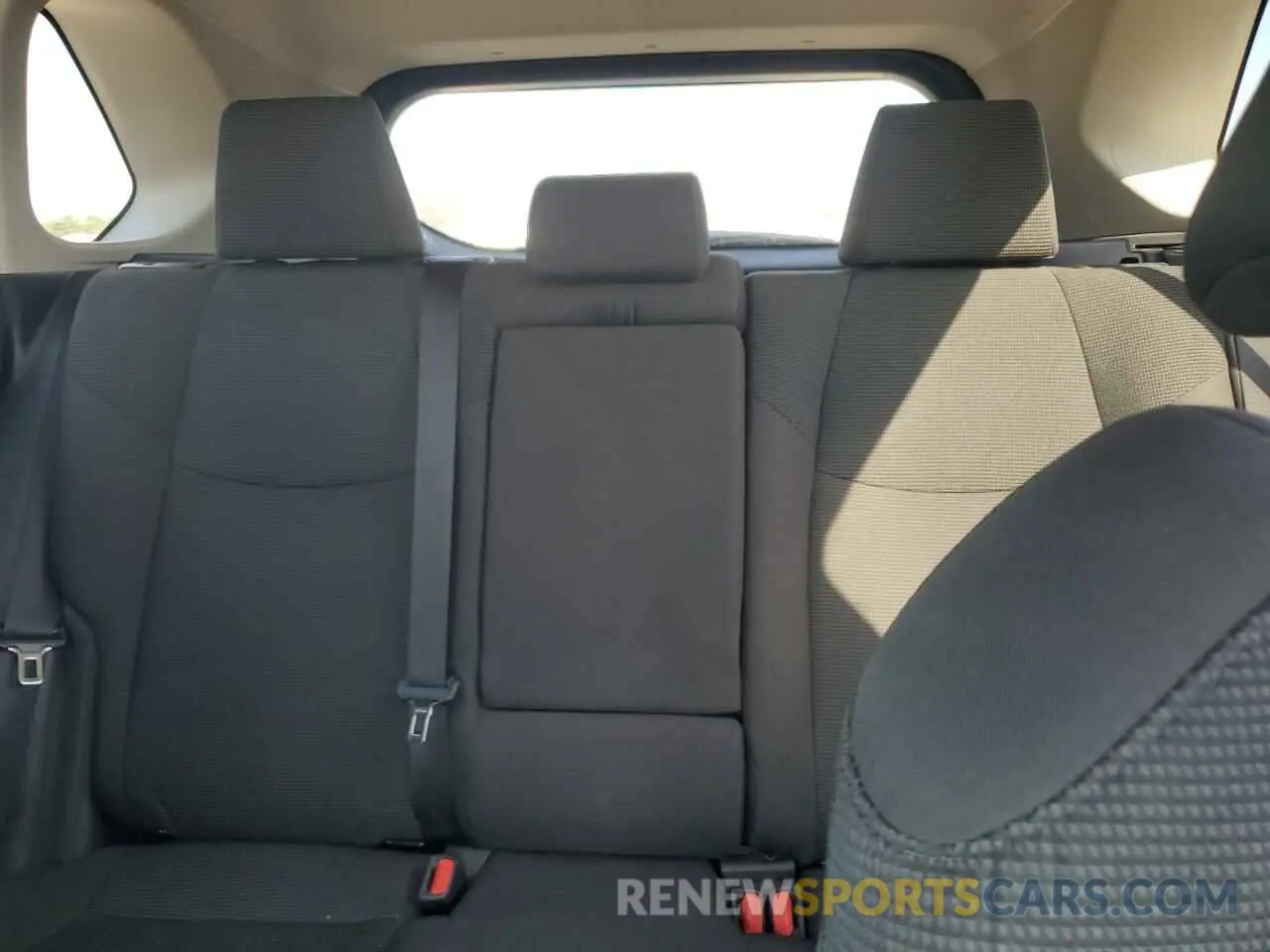 10 fotografías del automóvil dañado 2T3H1RFVXMW151551 TOYOTA RAV4 2021