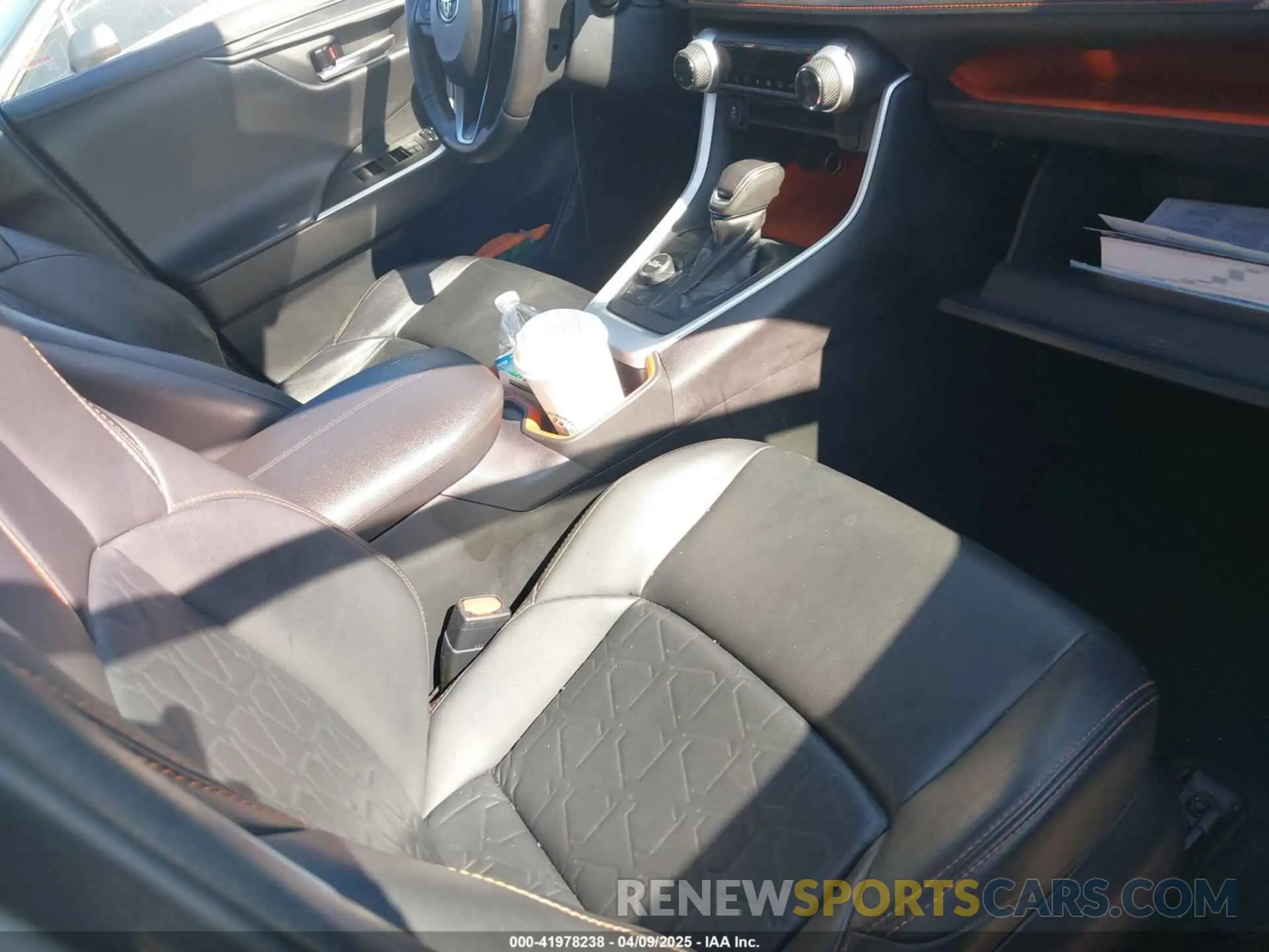 5 fotografías del automóvil dañado 2T3J1RFVXMW220661 TOYOTA RAV4 2021