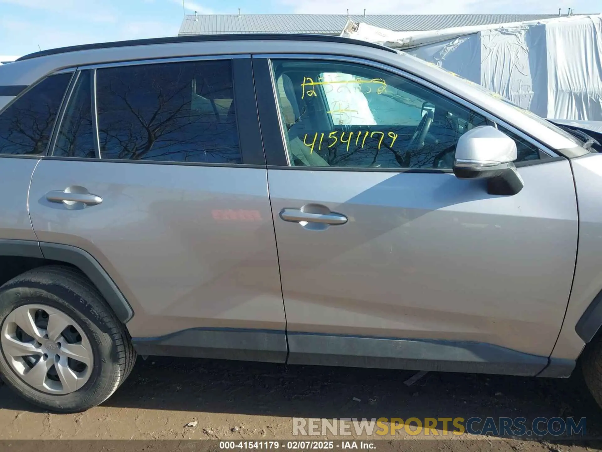14 fotografías del automóvil dañado 2T3K1RFV2MC123282 TOYOTA RAV4 2021