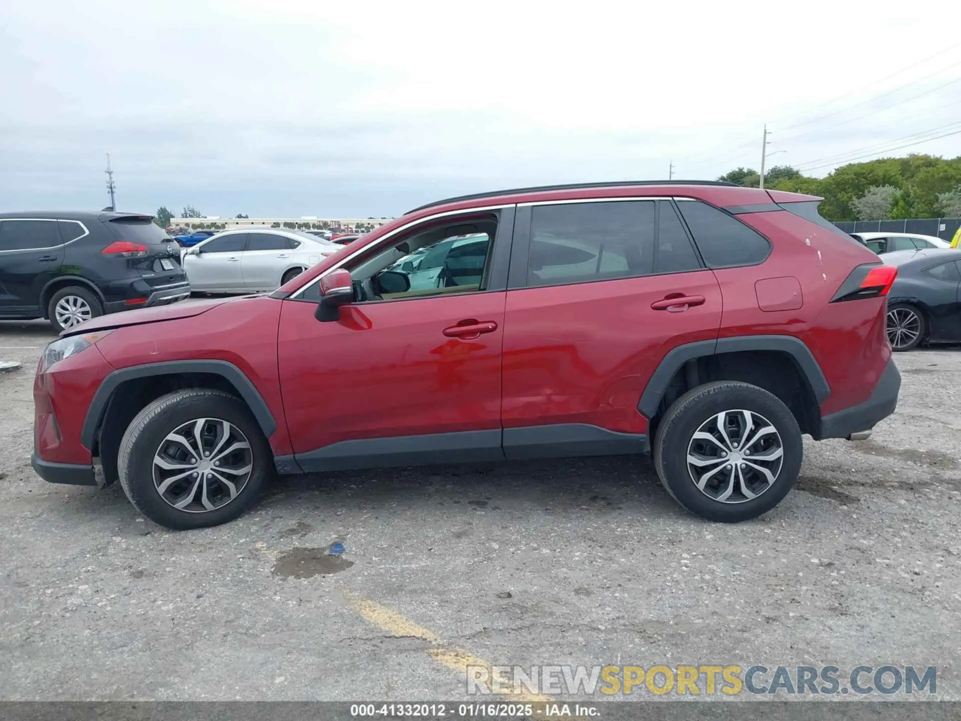 13 fotografías del automóvil dañado 2T3K1RFV7MW181998 TOYOTA RAV4 2021