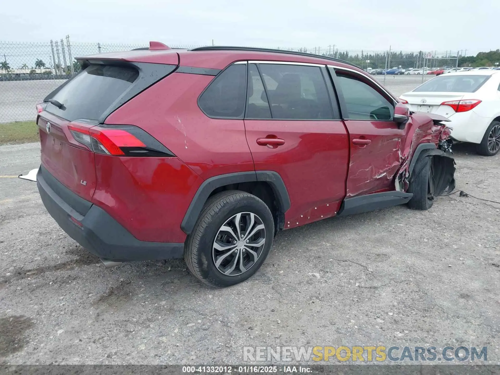 4 fotografías del automóvil dañado 2T3K1RFV7MW181998 TOYOTA RAV4 2021