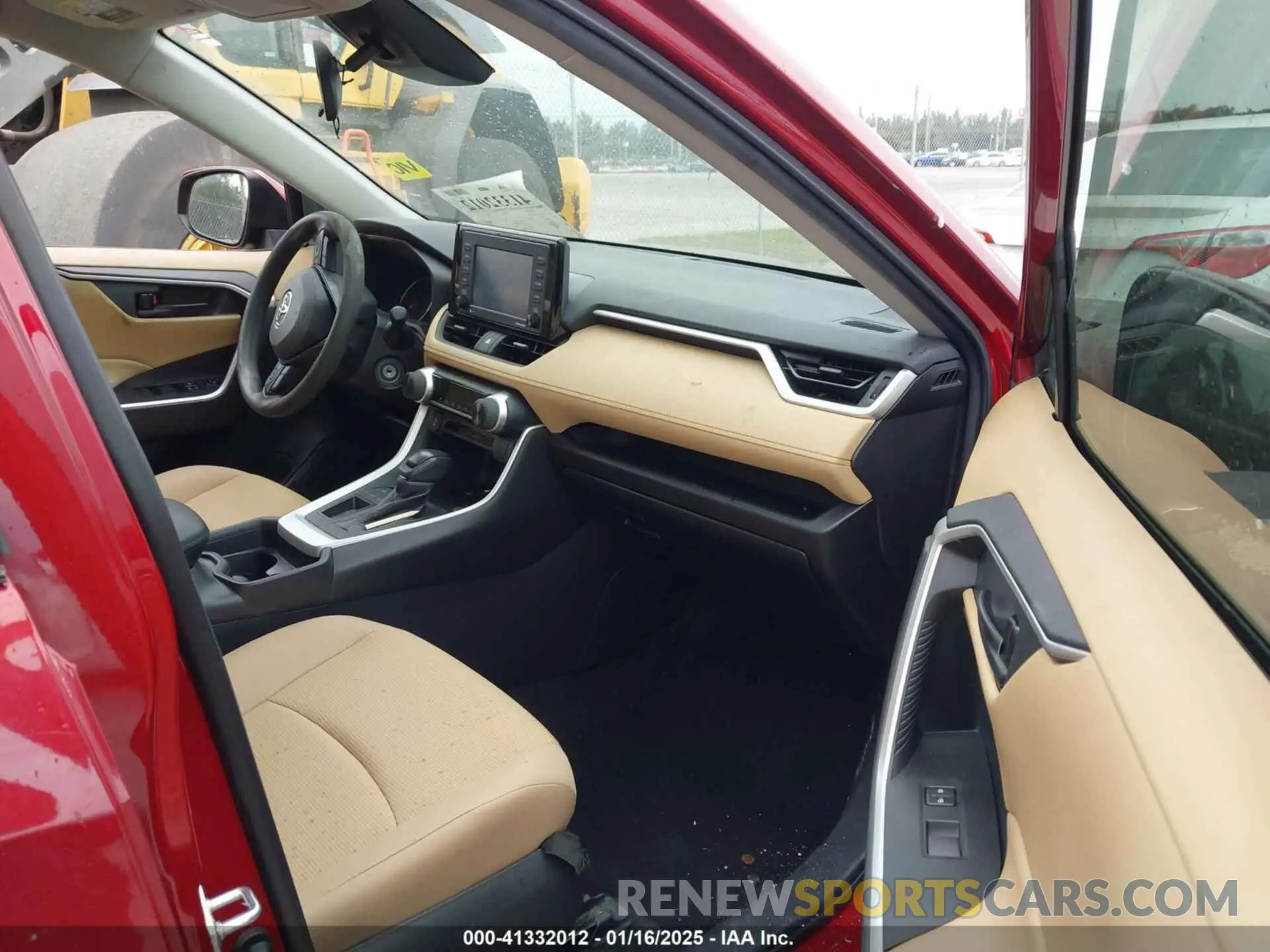 5 fotografías del automóvil dañado 2T3K1RFV7MW181998 TOYOTA RAV4 2021