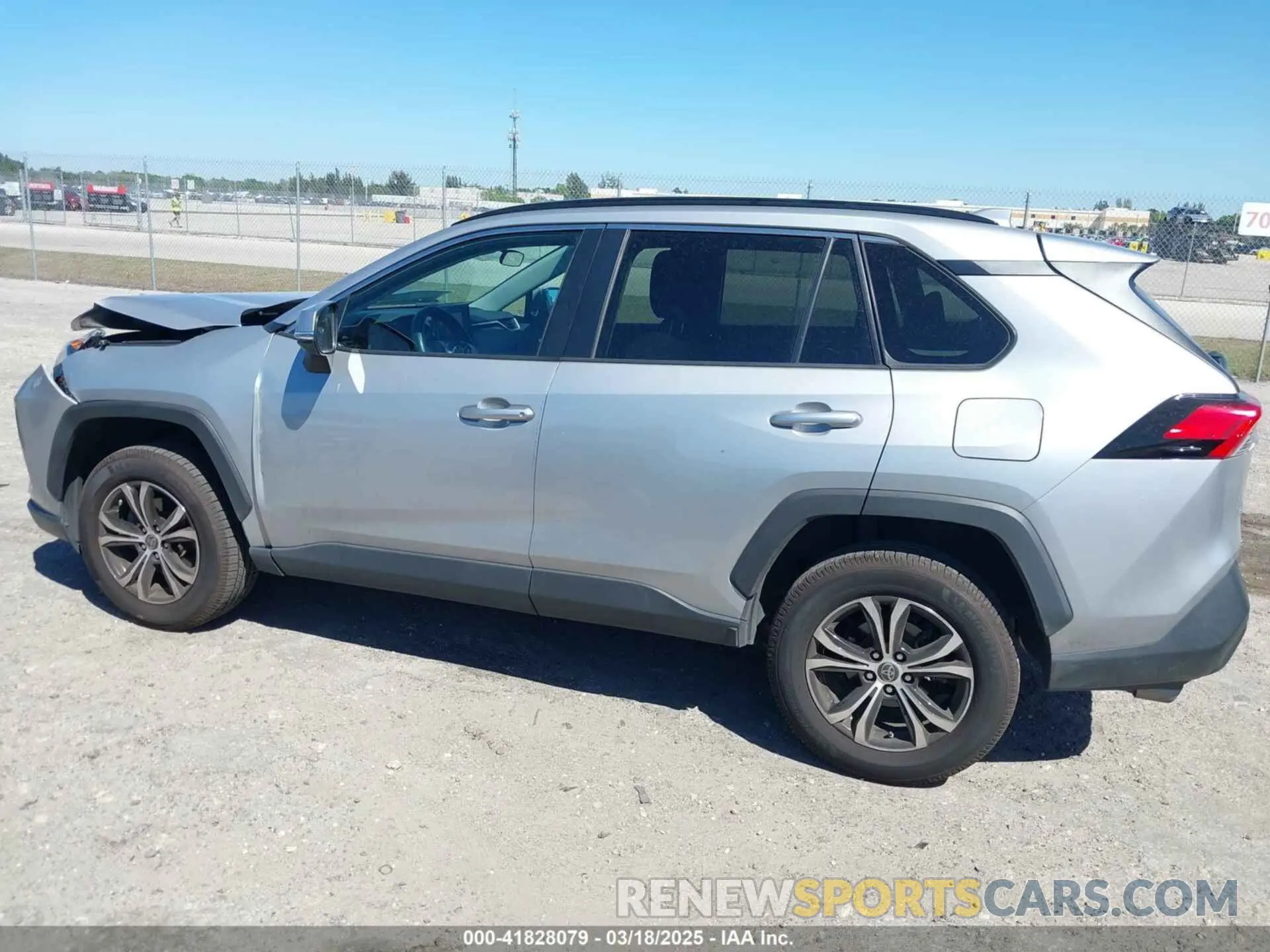 14 fotografías del automóvil dañado 2T3K1RFVXMW137445 TOYOTA RAV4 2021