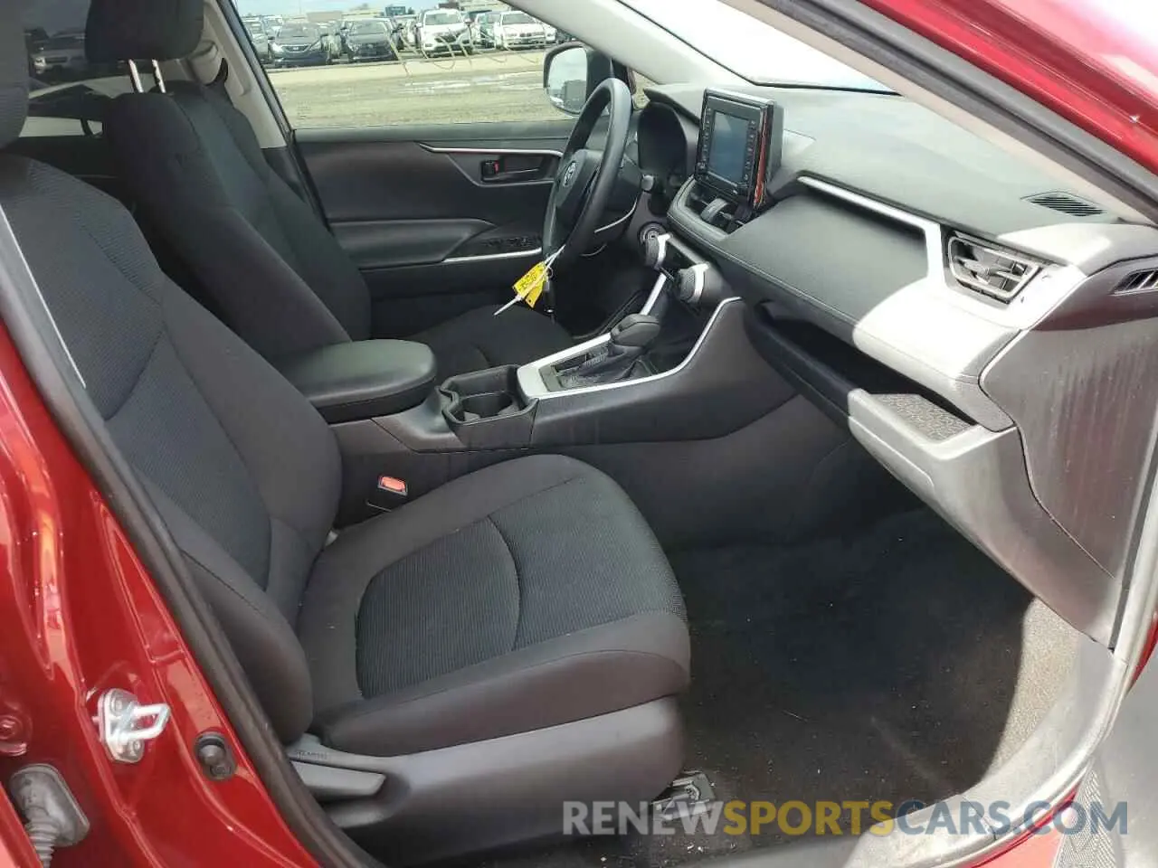 5 fotografías del automóvil dañado 2T3K1RFVXMW139776 TOYOTA RAV4 2021
