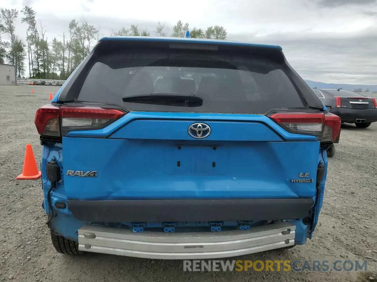 6 fotografías del automóvil dañado 2T3M6RFV0MW018636 TOYOTA RAV4 2021
