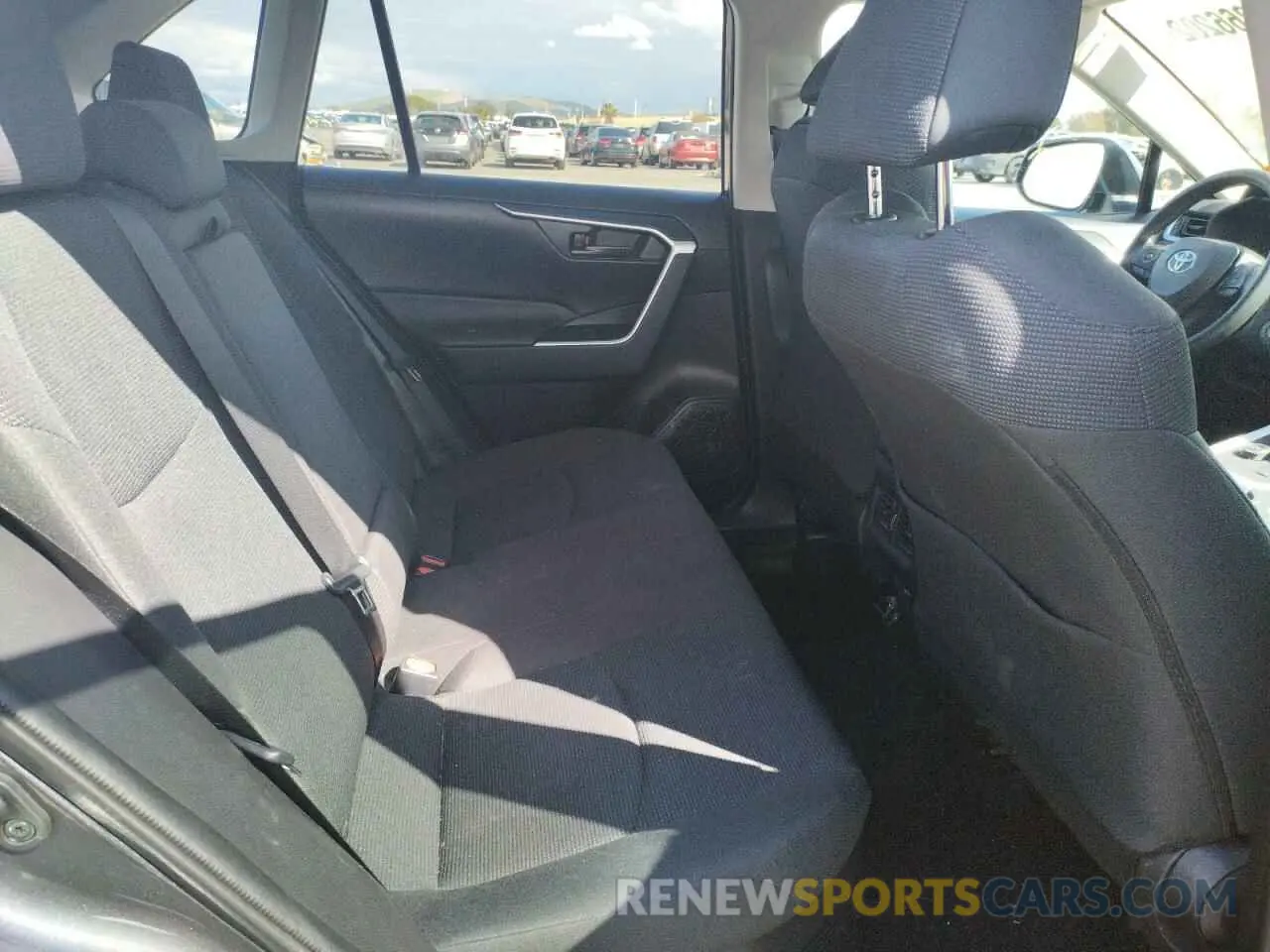 6 fotografías del automóvil dañado 2T3M6RFV6MW016616 TOYOTA RAV4 2021