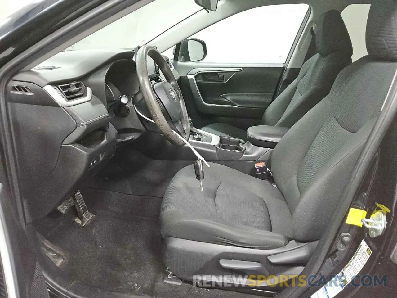 7 fotografías del automóvil dañado 2T3MWRFV3MW111697 TOYOTA RAV4 2021