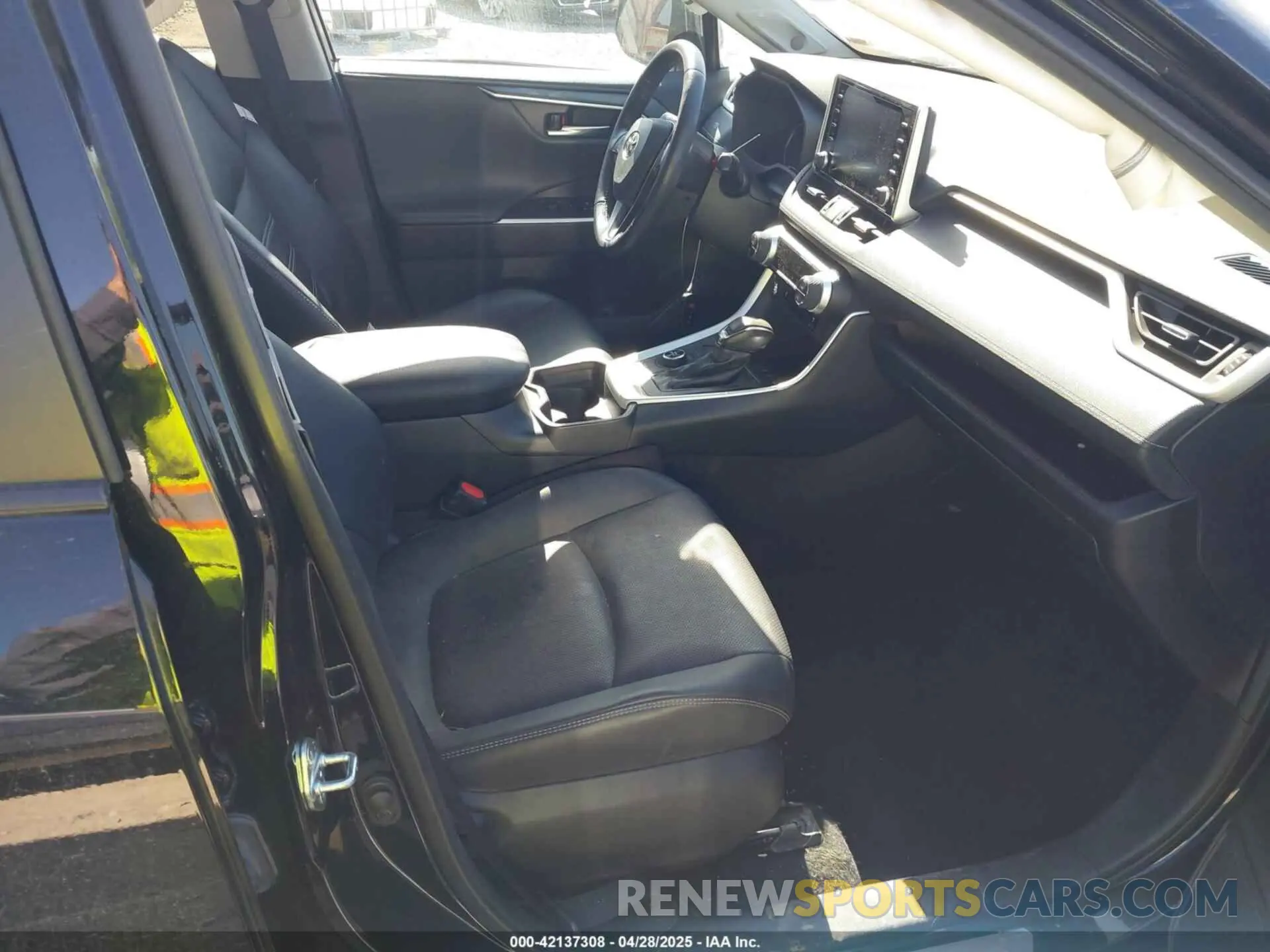 5 fotografías del automóvil dañado 2T3N1RFV2MC237098 TOYOTA RAV4 2021