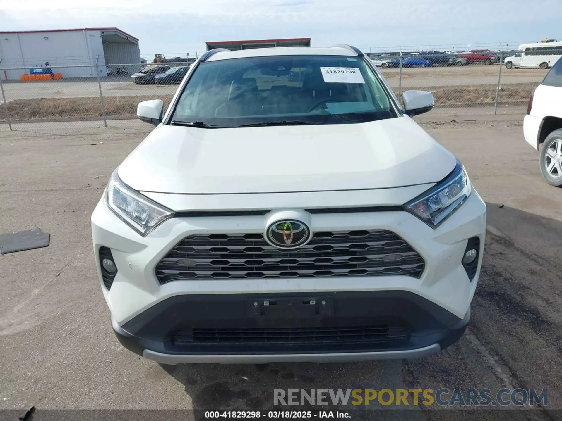 12 fotografías del automóvil dañado 2T3N1RFV4MW164430 TOYOTA RAV4 2021