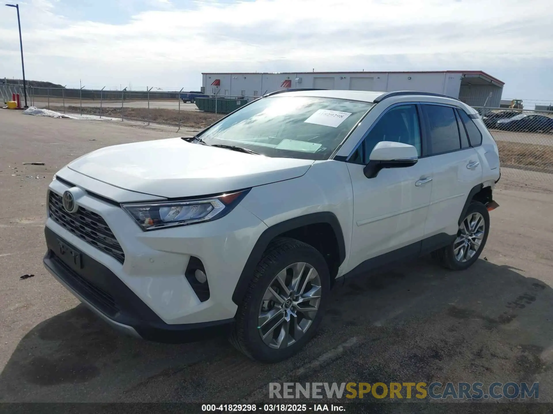 2 fotografías del automóvil dañado 2T3N1RFV4MW164430 TOYOTA RAV4 2021