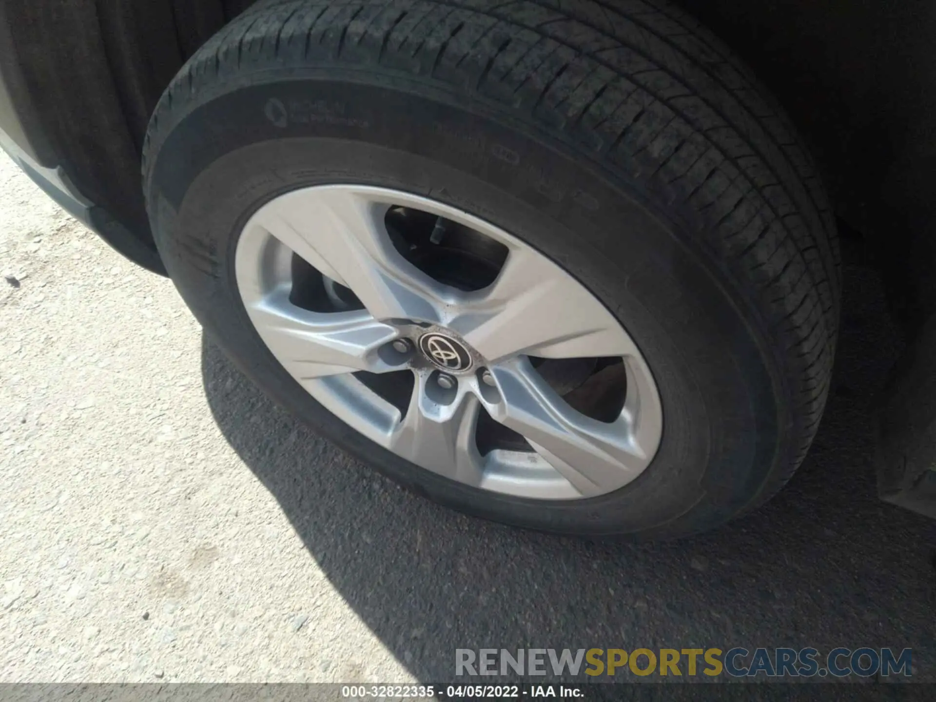 12 fotografías del automóvil dañado 2T3P1RFV0MC175838 TOYOTA RAV4 2021