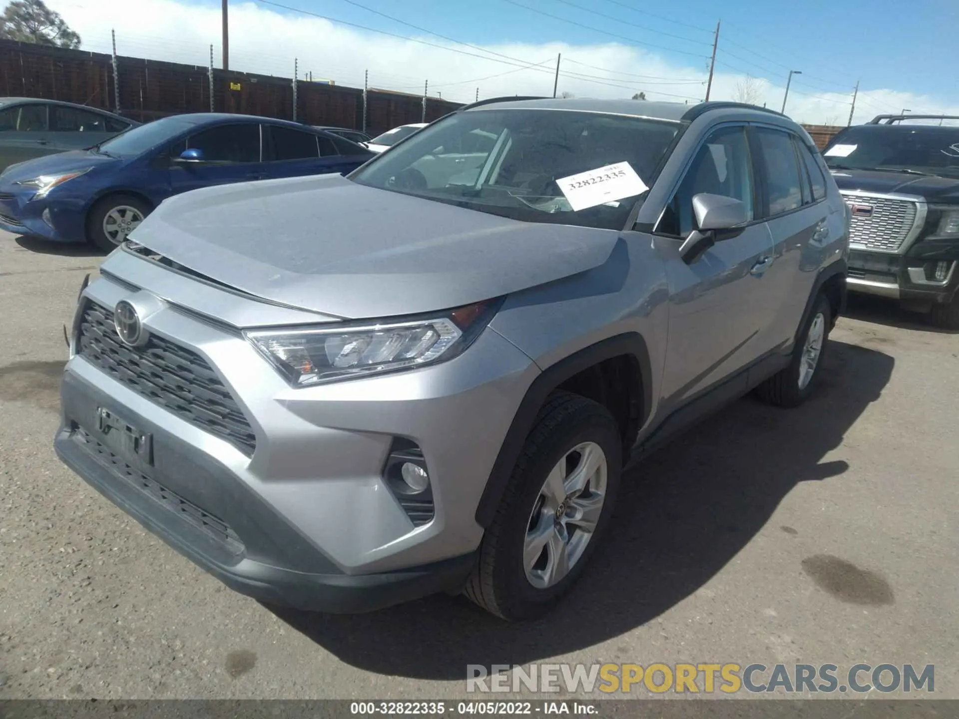 2 fotografías del automóvil dañado 2T3P1RFV0MC175838 TOYOTA RAV4 2021